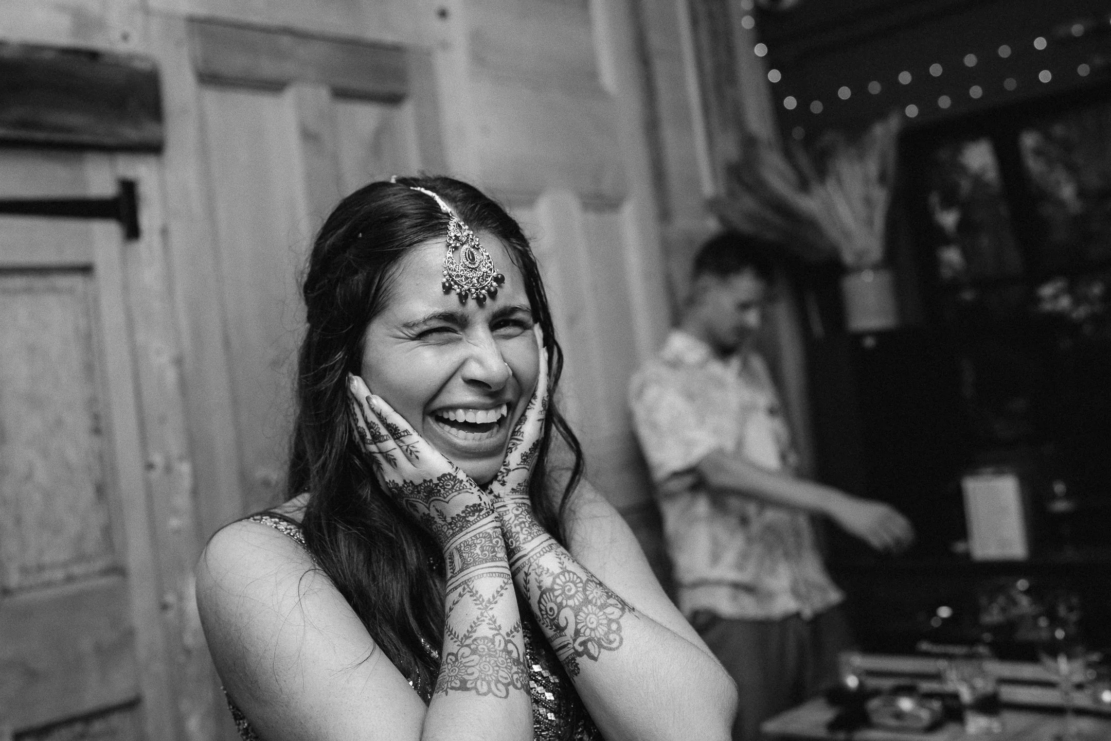 Ella & Chris - Bromwich park - LR --1110.jpg