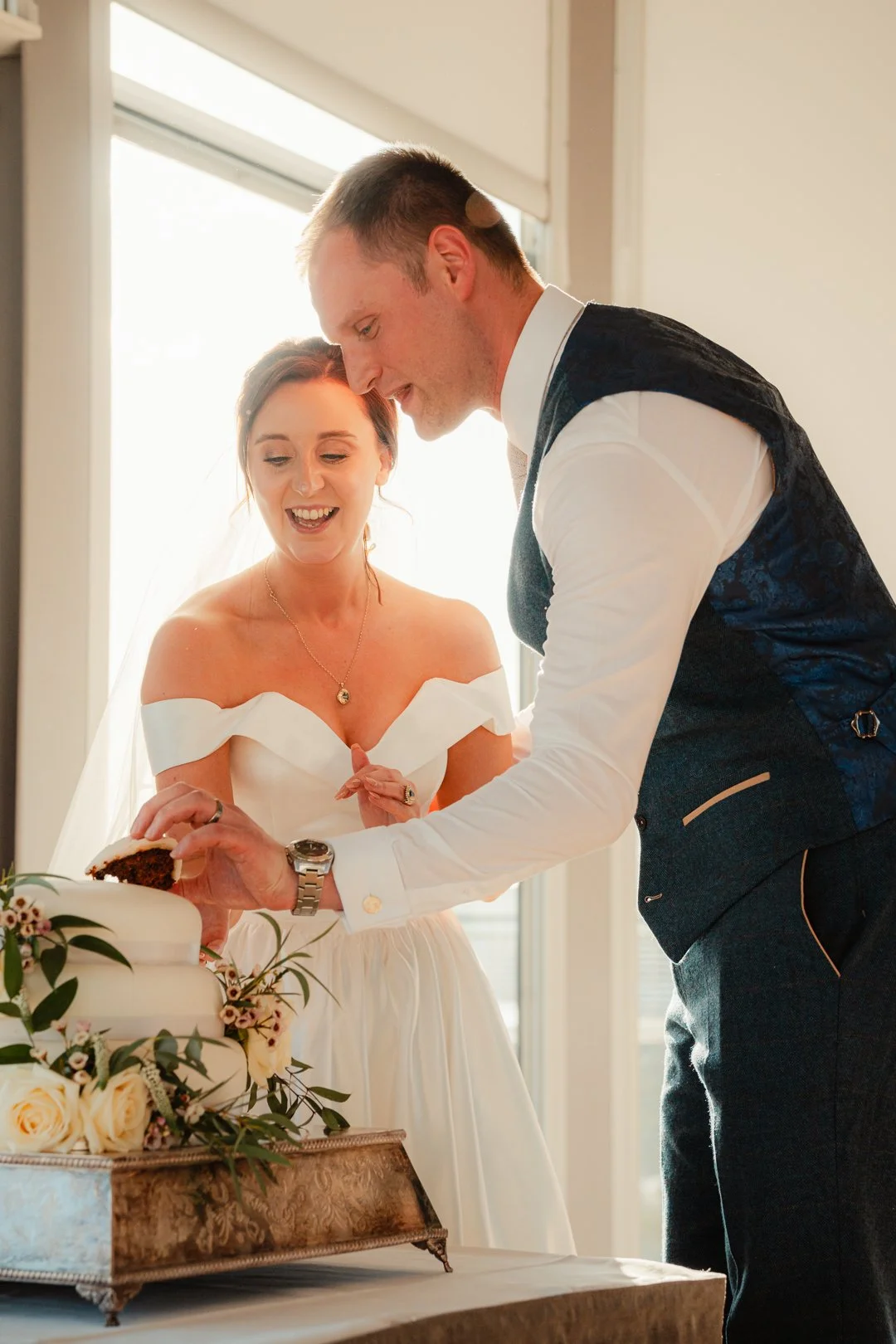 Jon and Katherine - The Lowry -447.jpg