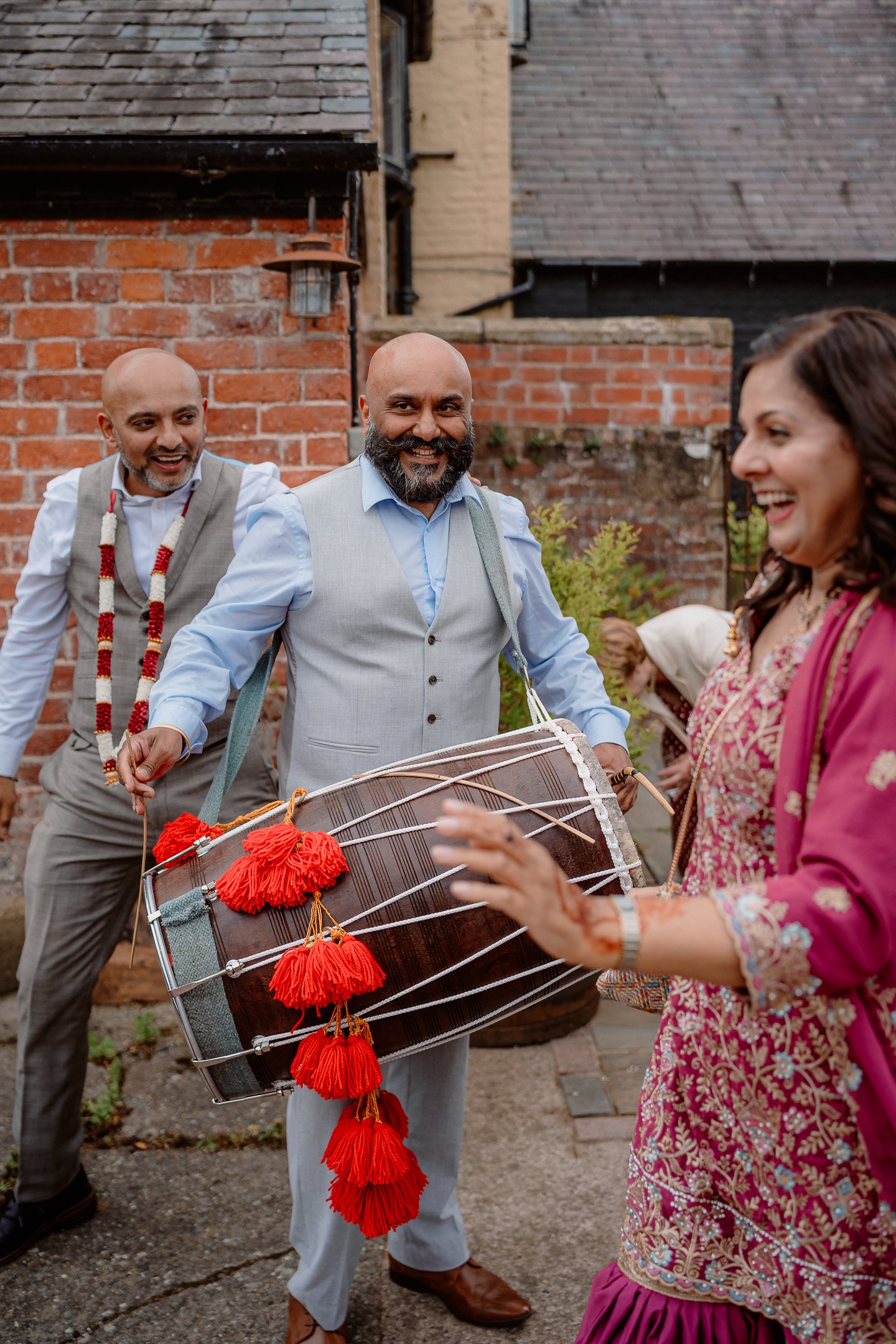 Ella & Chris - Bromwich park - LR --393.jpg