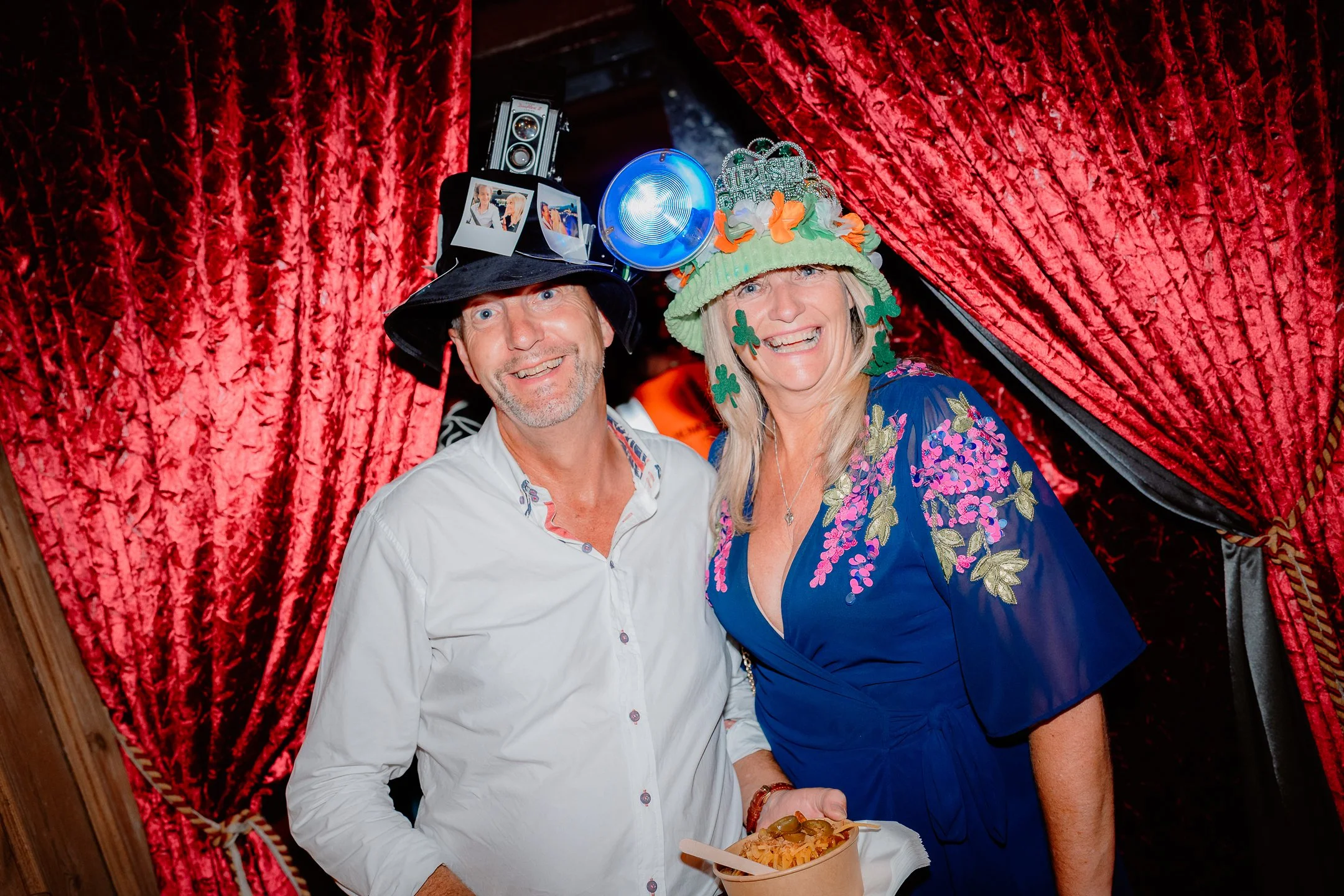 Ella & Chris - Bromwich park - LR --1196.jpg