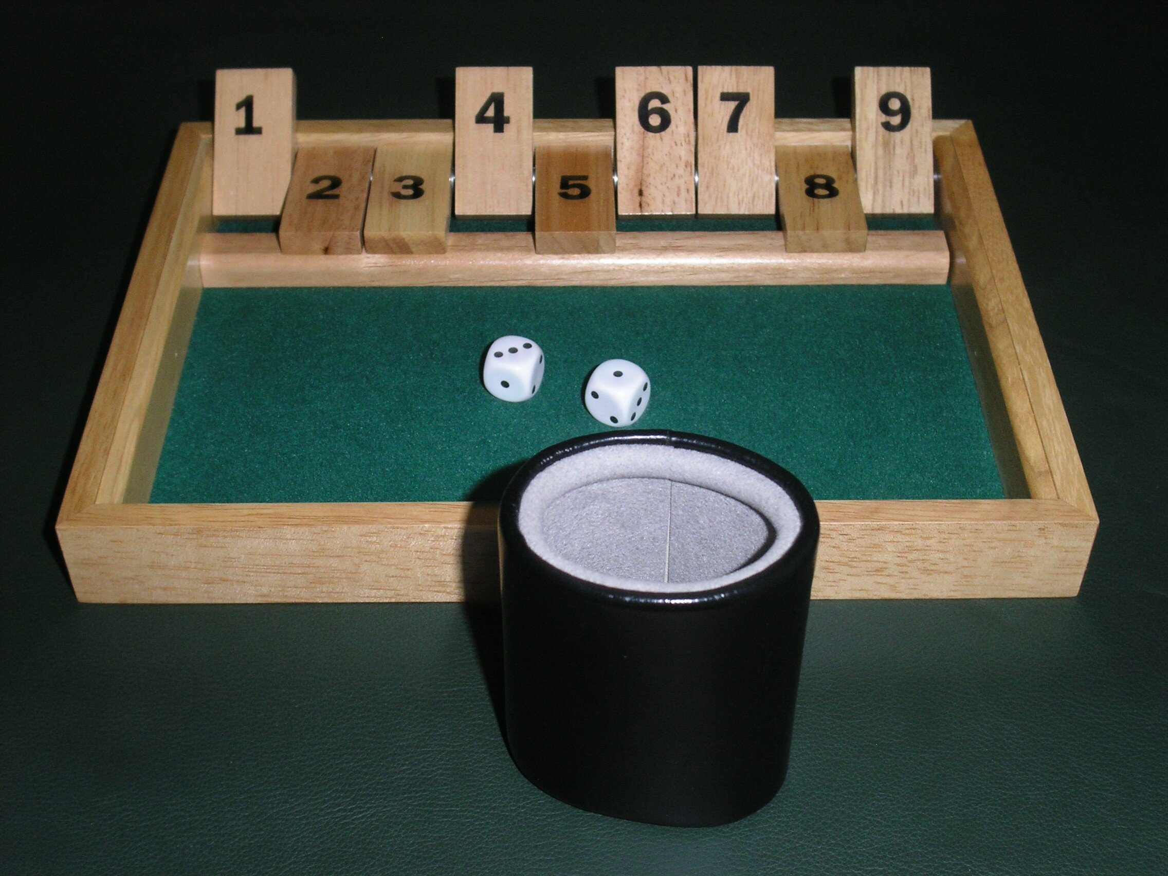 AMEROUS Shut The Box Dice Table Math Game Wood