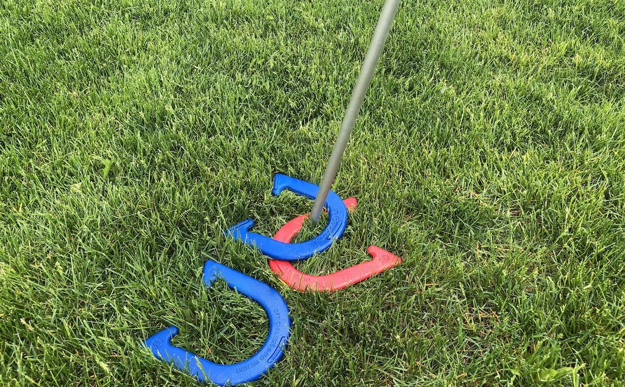 How To Play Horseshoes — Gather Together Games