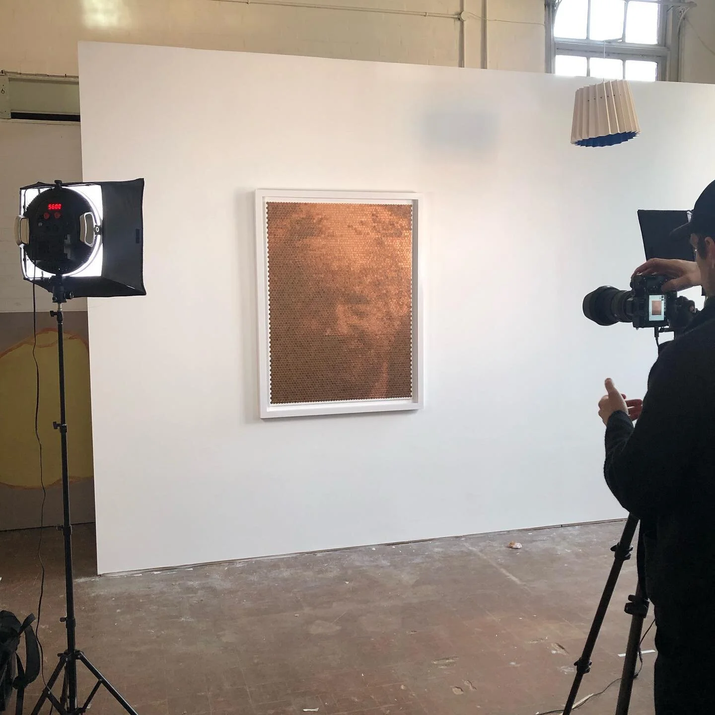 Euros and Villains. 
The most corrupt, morally bankrupt political leader in history? He&rsquo;s doing his best tho!
Portrait of the UK PM Boris Johnson made from Euros &euro;&euro;. #contemporaryart #postvandalism #mixedmedia #contemporarymosaic #mos