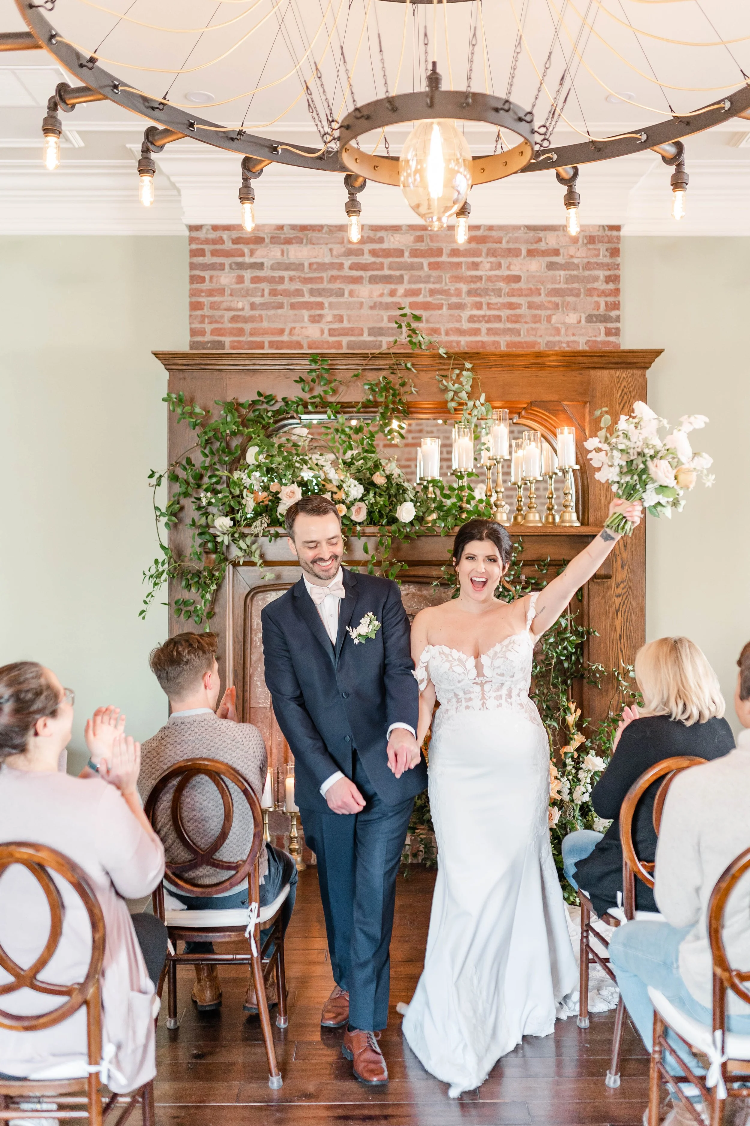 Company 421 Wedding Photos109810.jpg