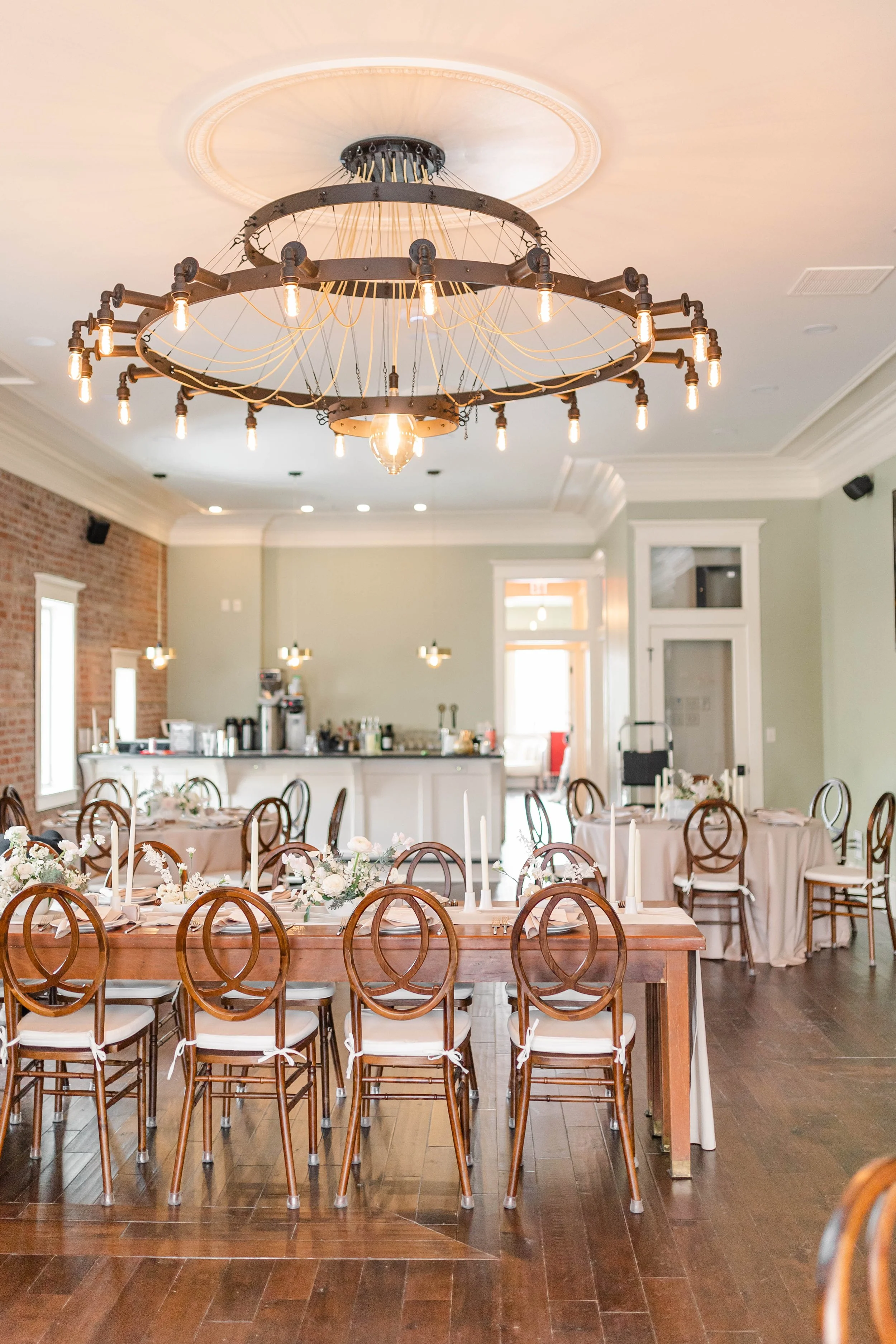 Company 421 Wedding Photos110588.jpg