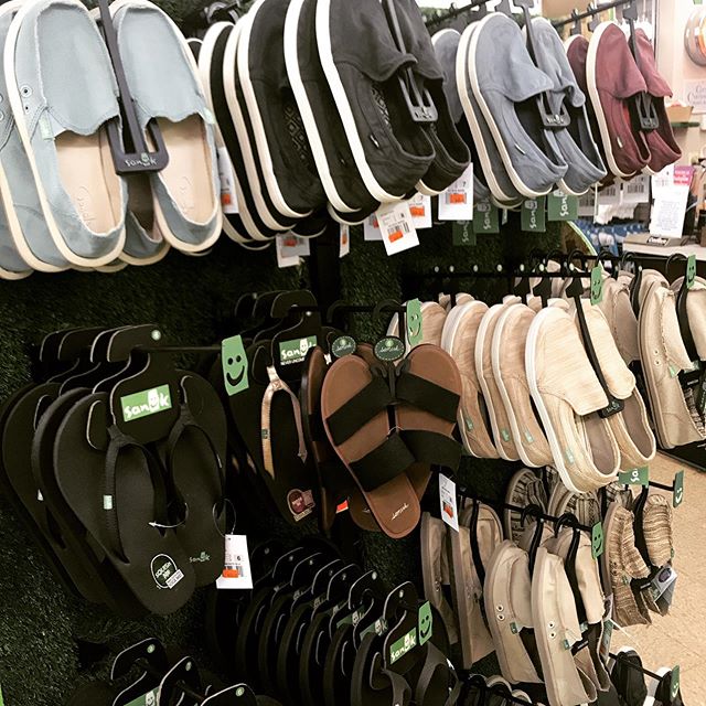 Summer Sanuk Sale!! Stop by for great deals on Sanuks and all your beach essentials! ☀️🏖
.
.
.
.
.
#sanuk #sanuks #sale #beach #ocean #beachlife #salty #sneakers #shoes #sandals #fishing #beachday #manasquan #pointpleasant #pointpleasantbeach #seagi