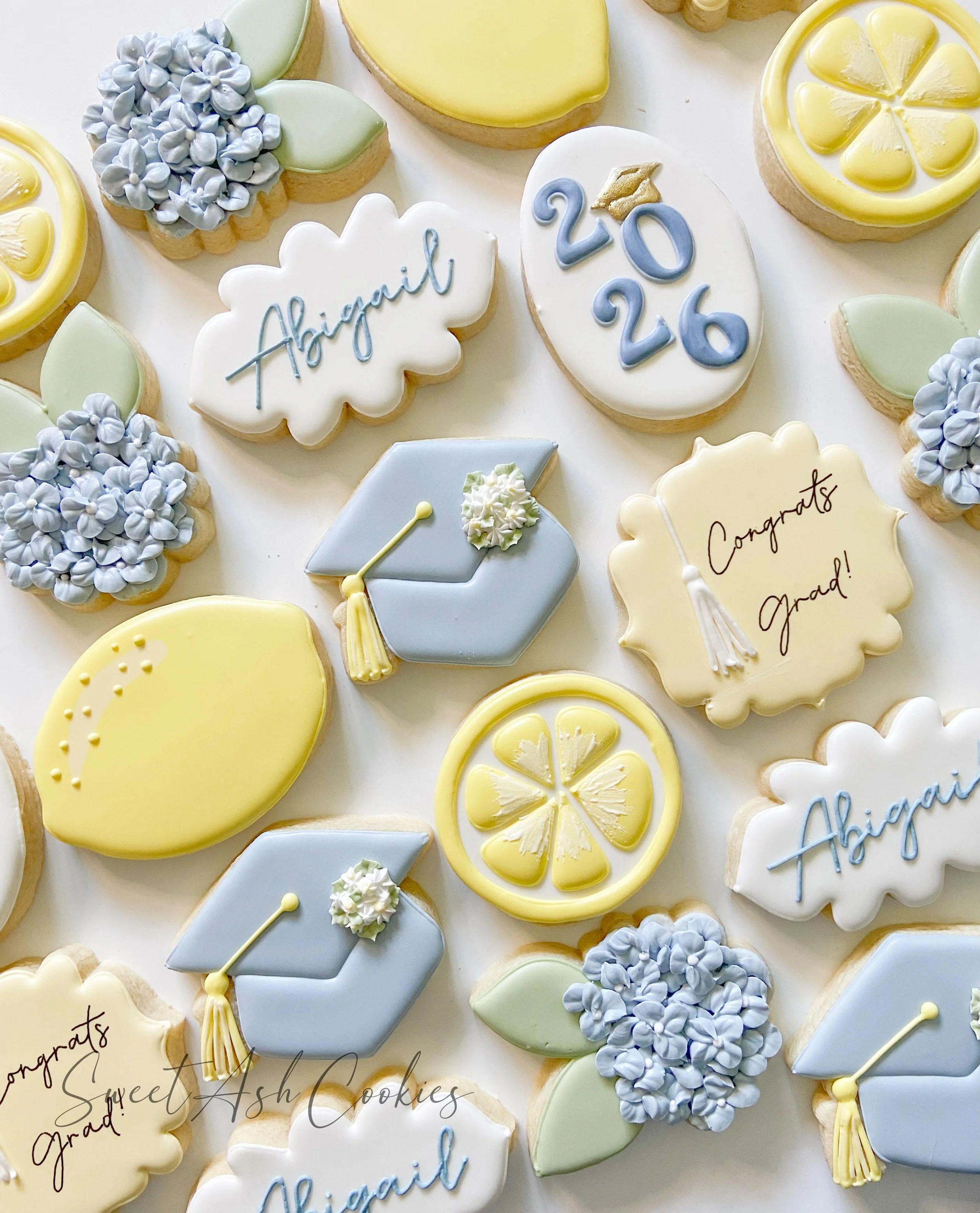 Congrats Abigail! 🎓🎉

#cookiesofinstgram #gradcookies #royalicing