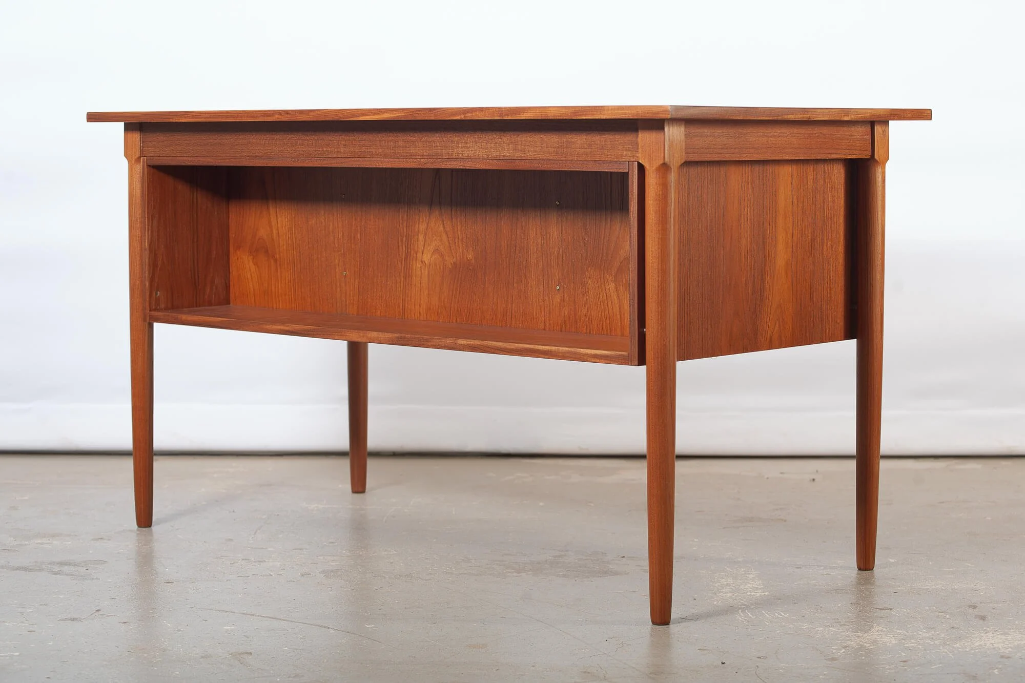 bureau_travail_teck_vi_ma_mobler_back.jpg