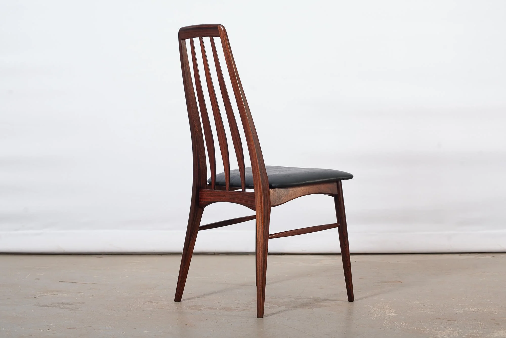 chaises_salle_manger_rosewood_hornslet_eva_back.jpg