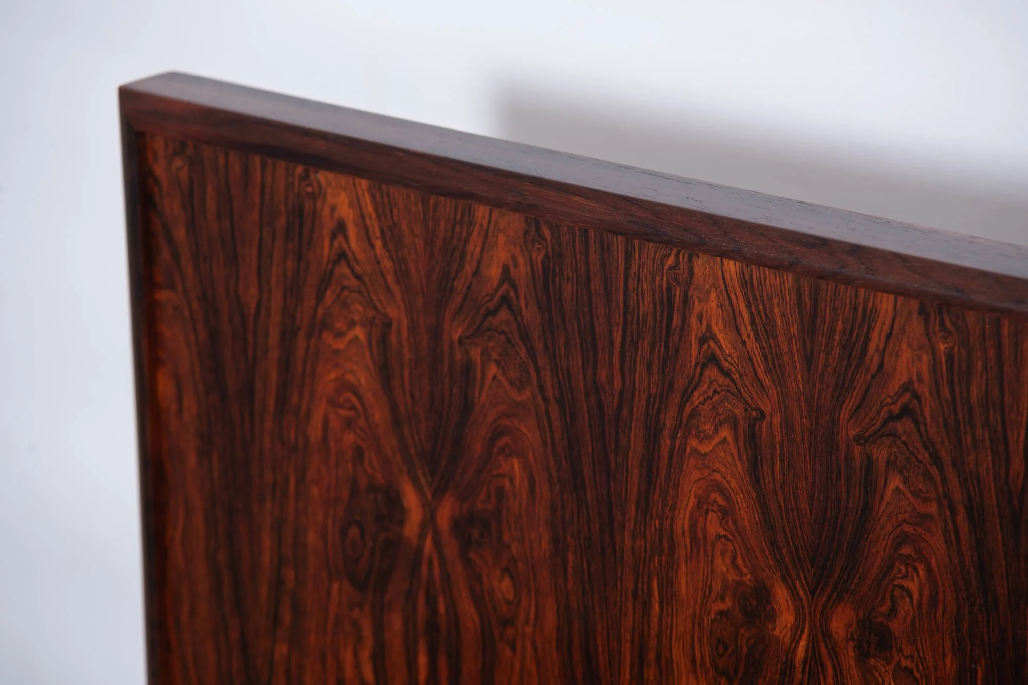 lit_double_rosewood_mobican_detail4.jpg