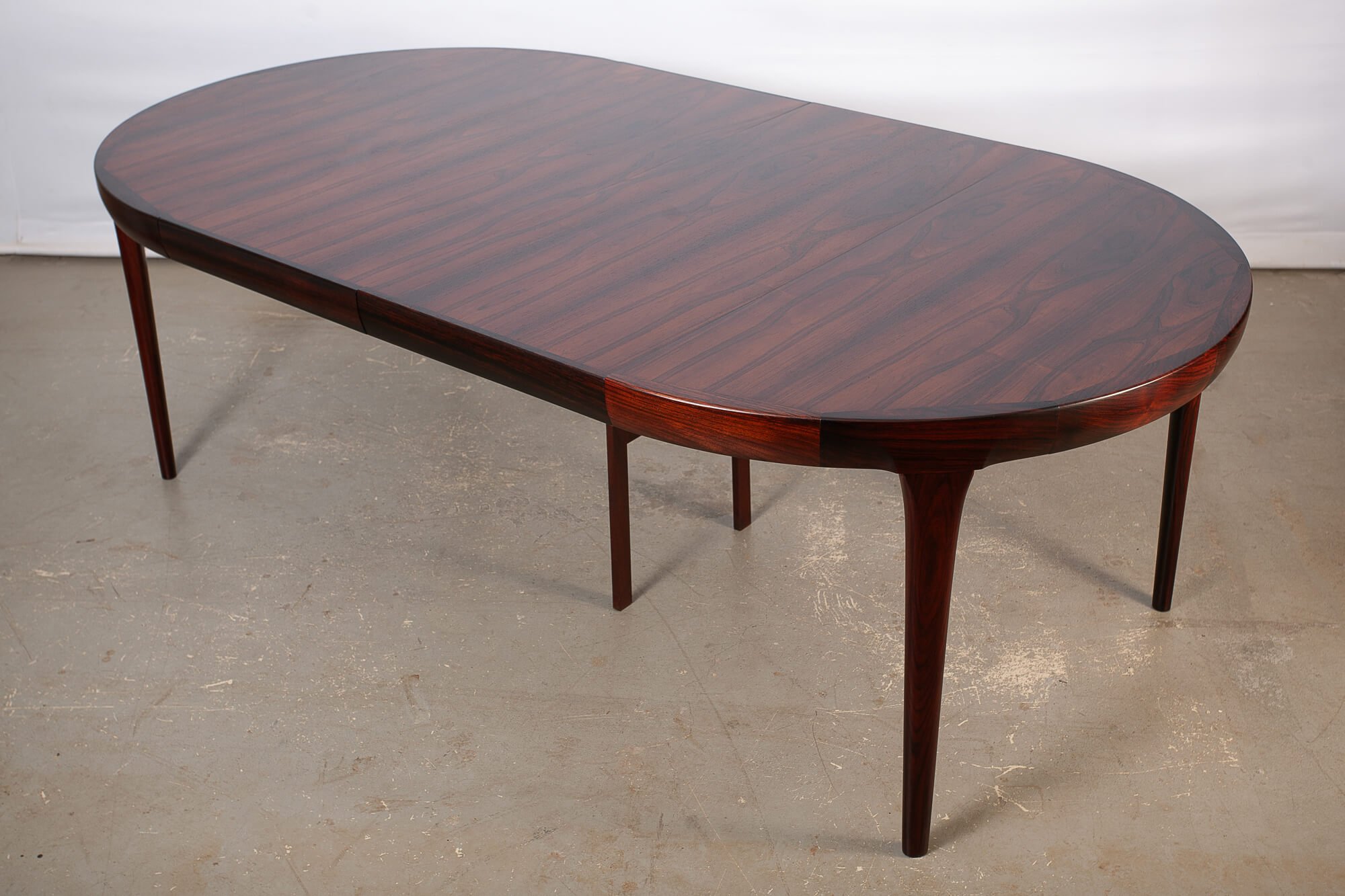Table de salle à manger en bois de rose