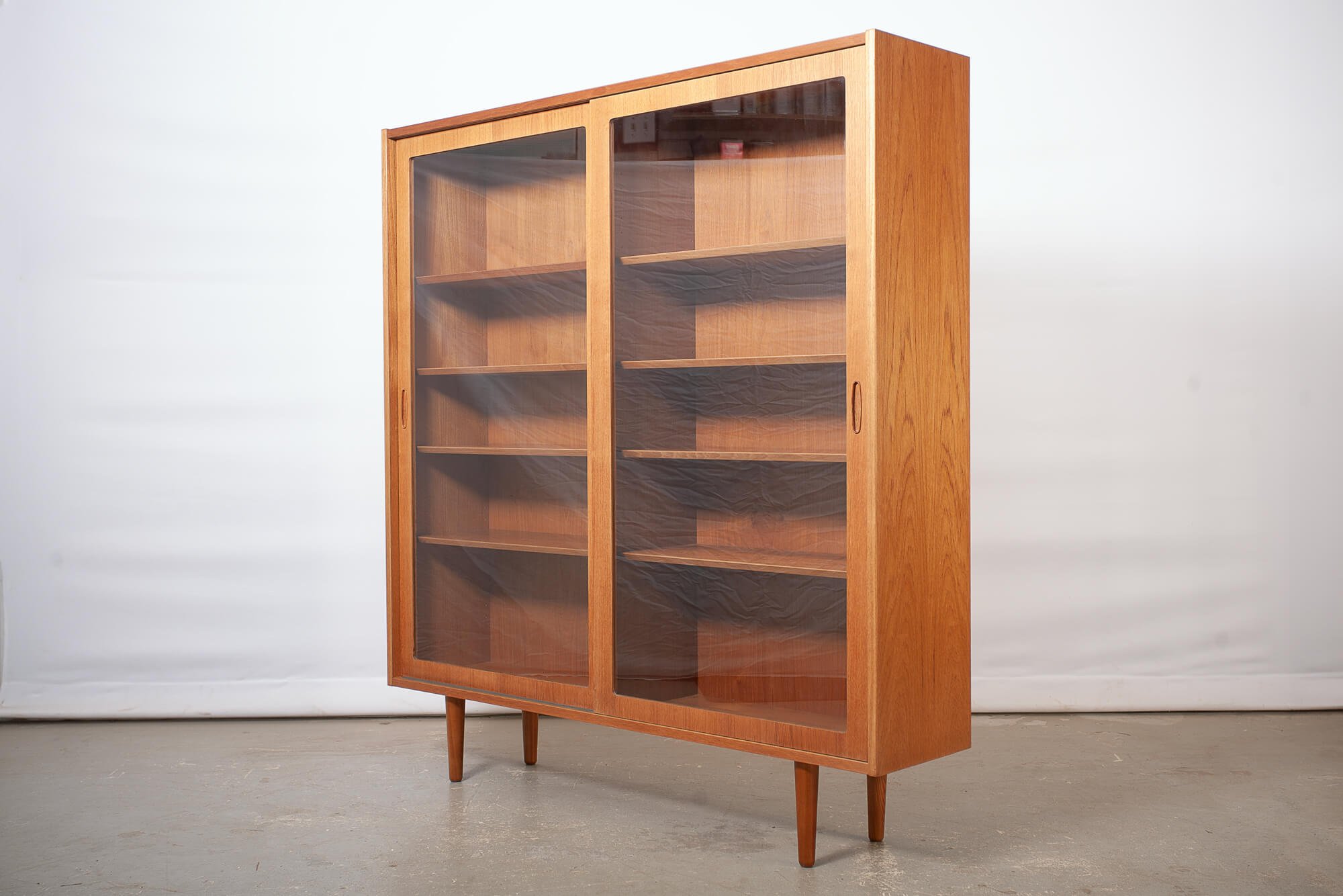 bibliotheque_vitree_teck_carlo_jensen_hundevad.jpg