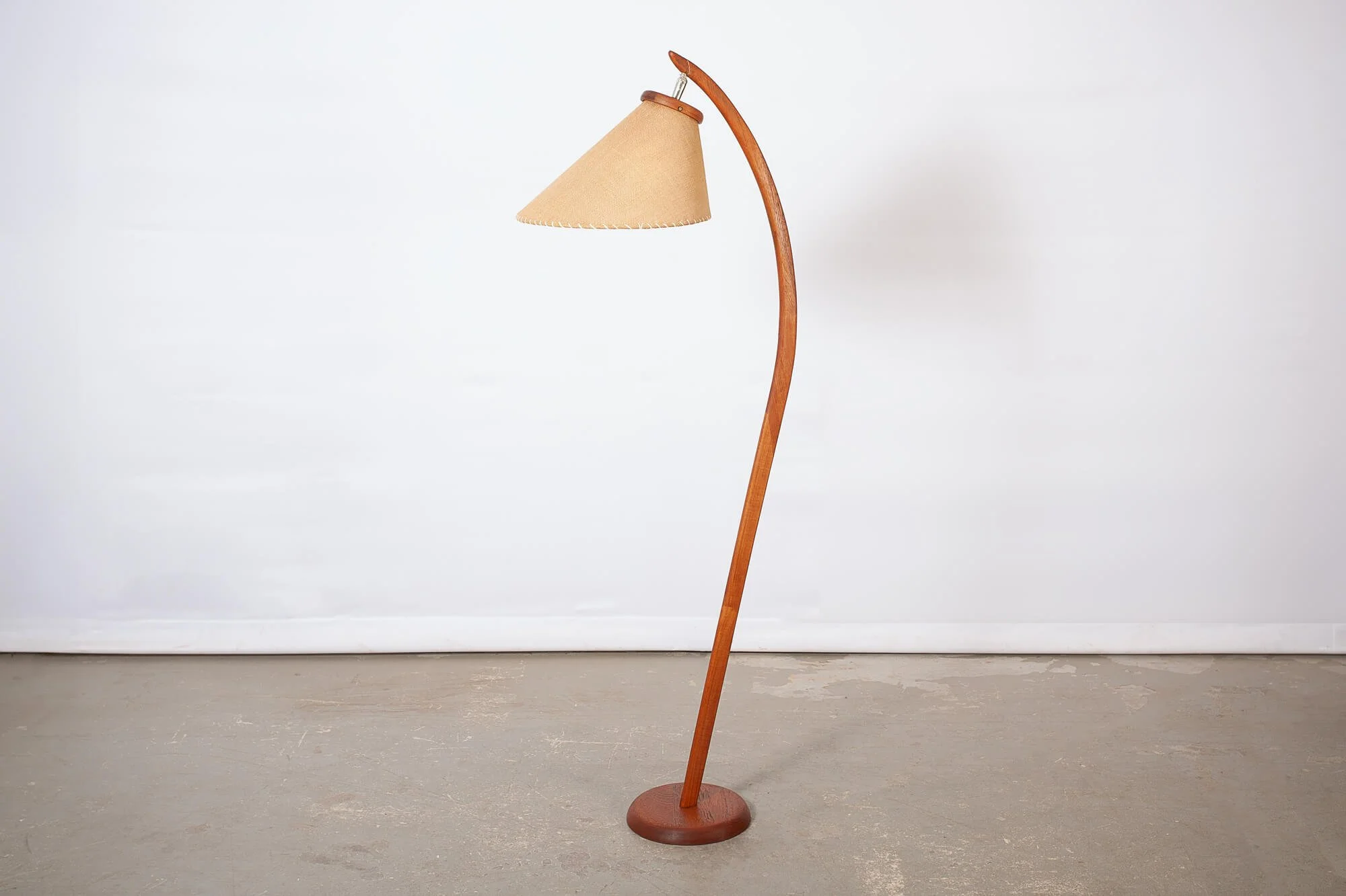 lampe_sol_teck_danemark.jpg