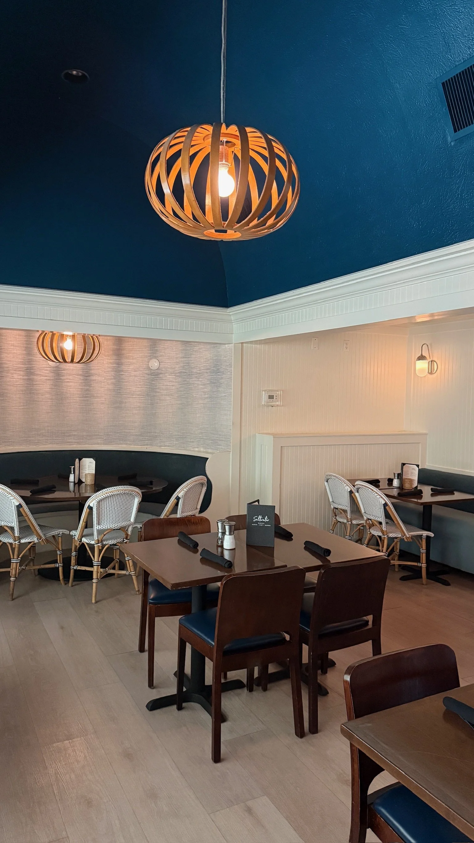 The Best of Family Restaurants Panama City Beach 🐠