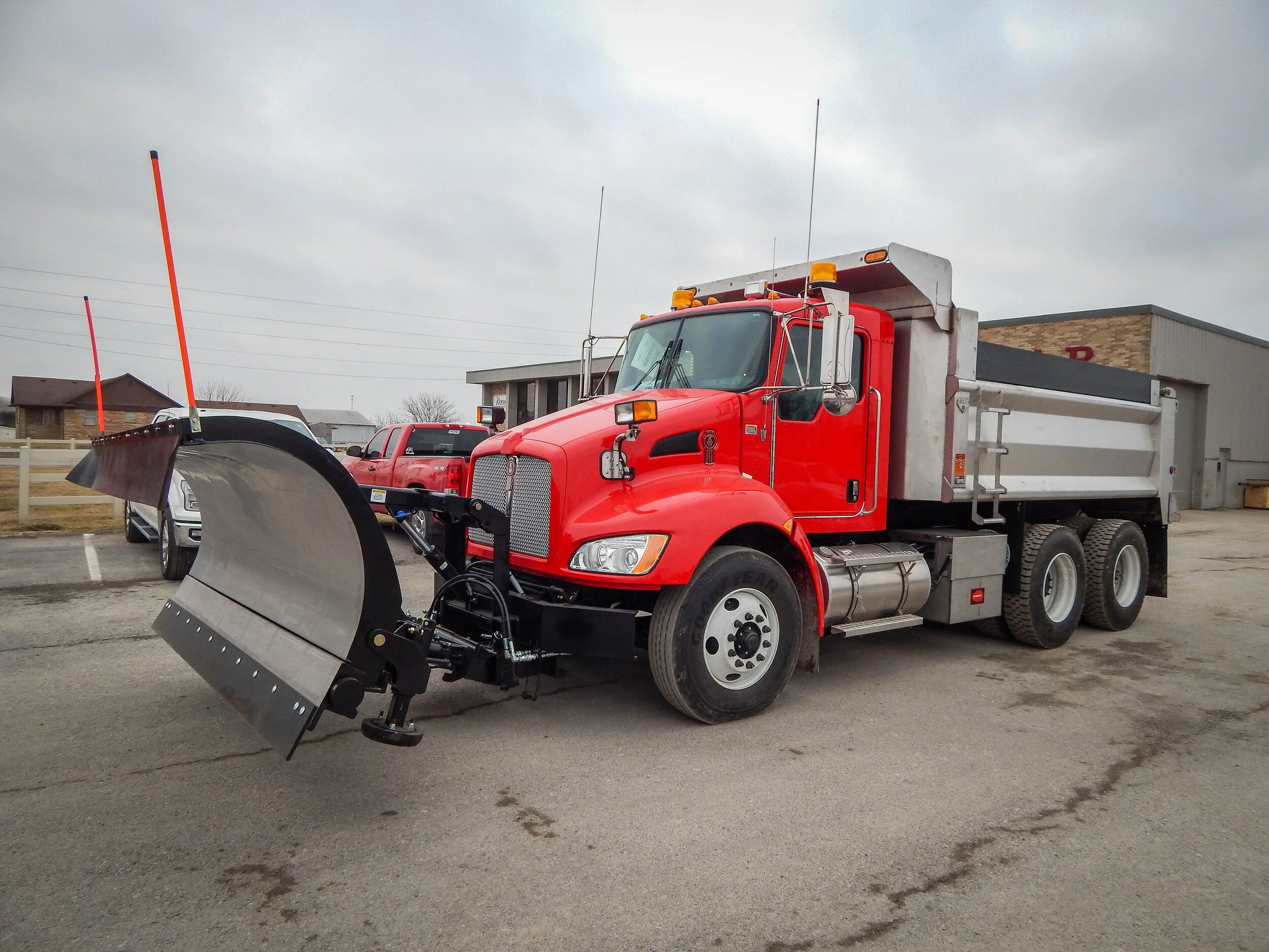 Snow & Ice Plow & Salt Truck Equipment IL, IN, KY & OH — Palmer