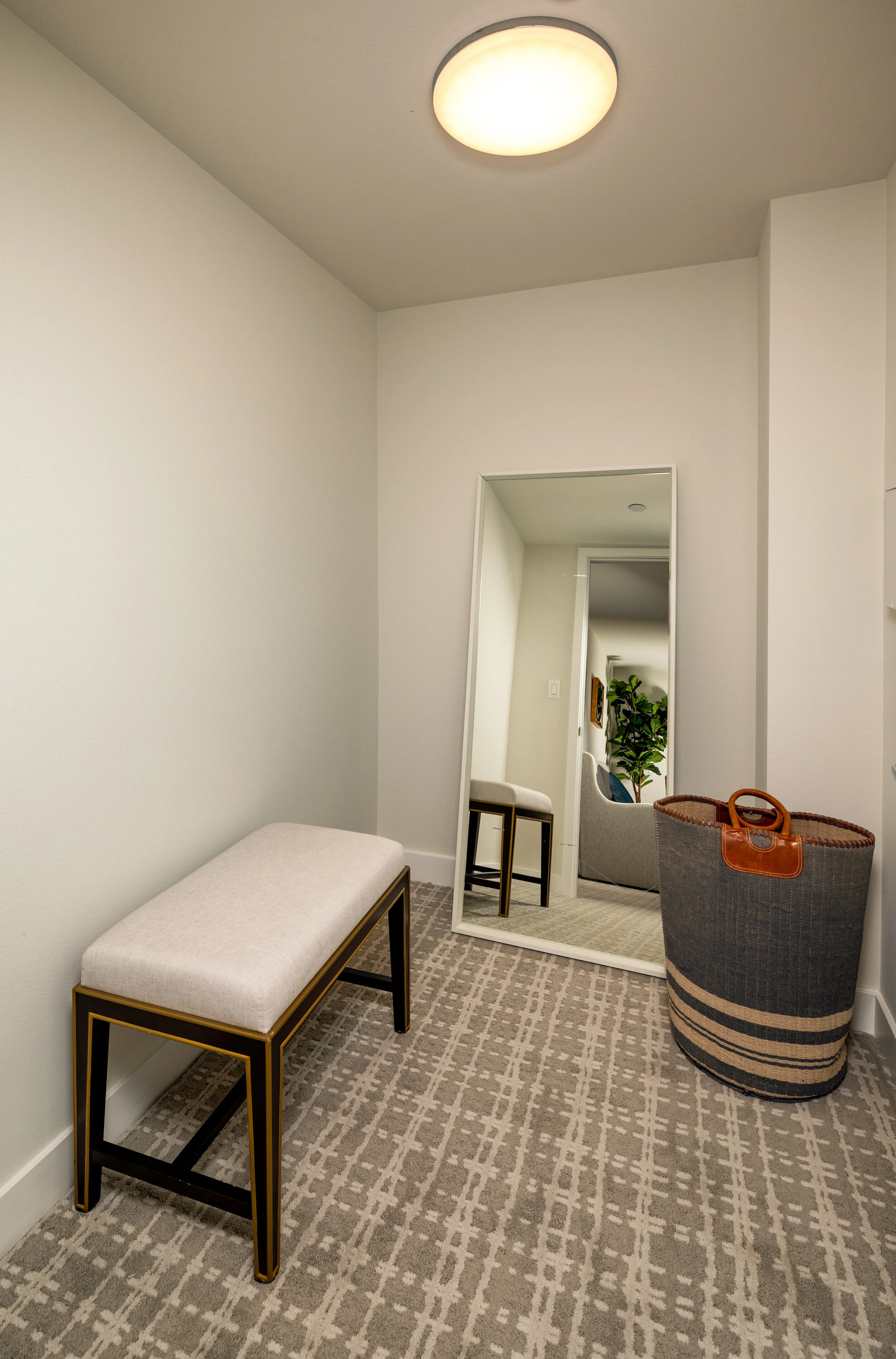 MS_191_Monterey_Model_A_Study_Closet.jpg