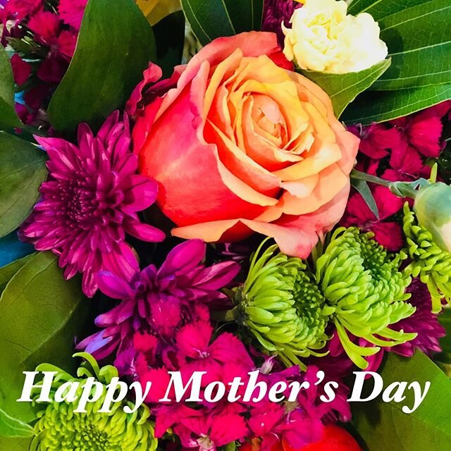 Wishing all the mom&rsquo;s a wonderful enjoyable day! 💕