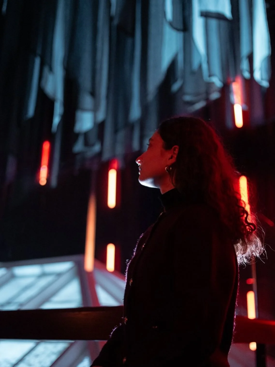 Five years of work culminate today as you, the audience, step into the piece at 11:00.

The work exists through your participation. Your movement, your choices, your attention shape how the work unfolds and how it is experienced.

Rauhankone doesn&rs