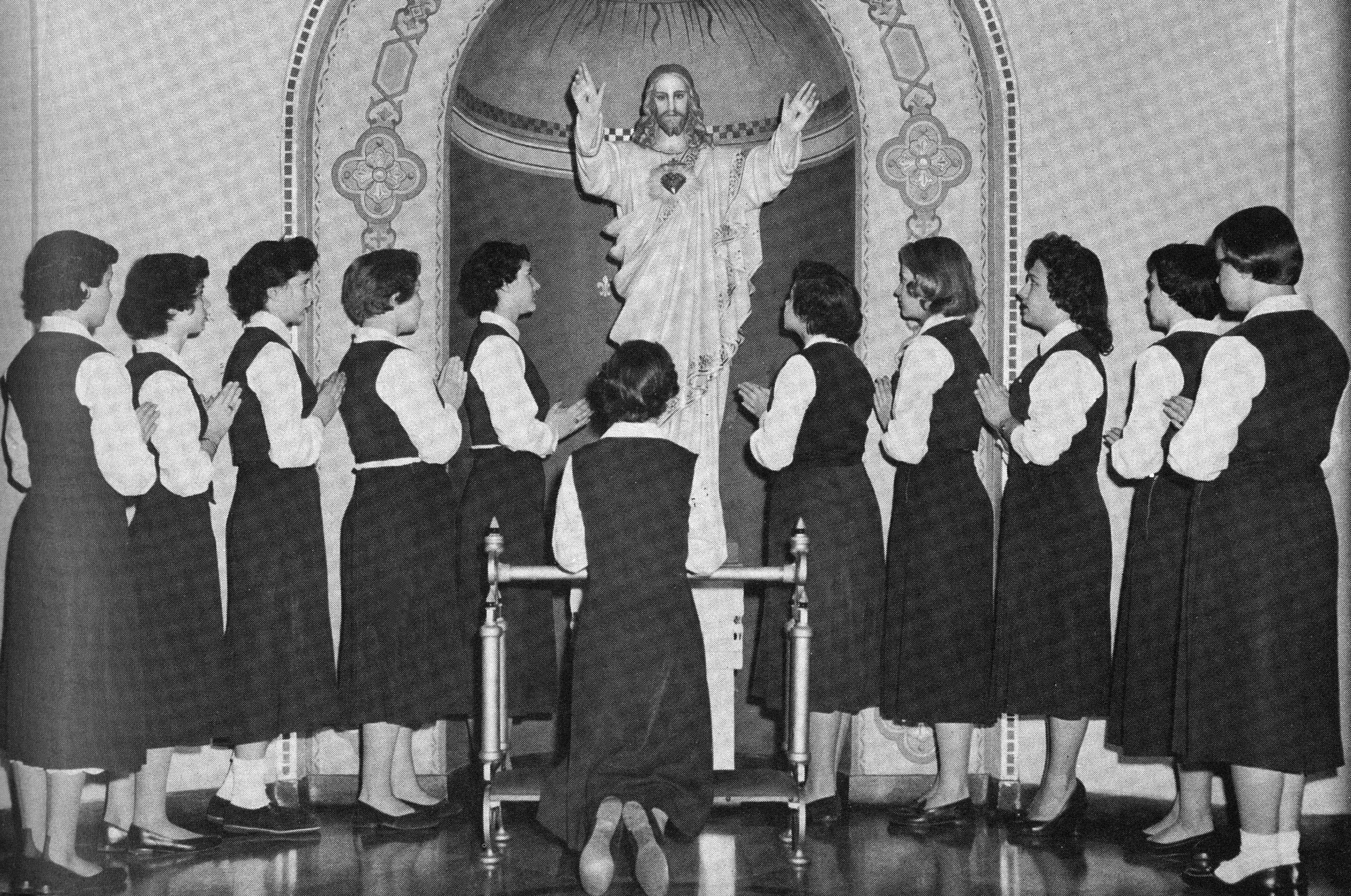 Sacred Heart 1955.jpg