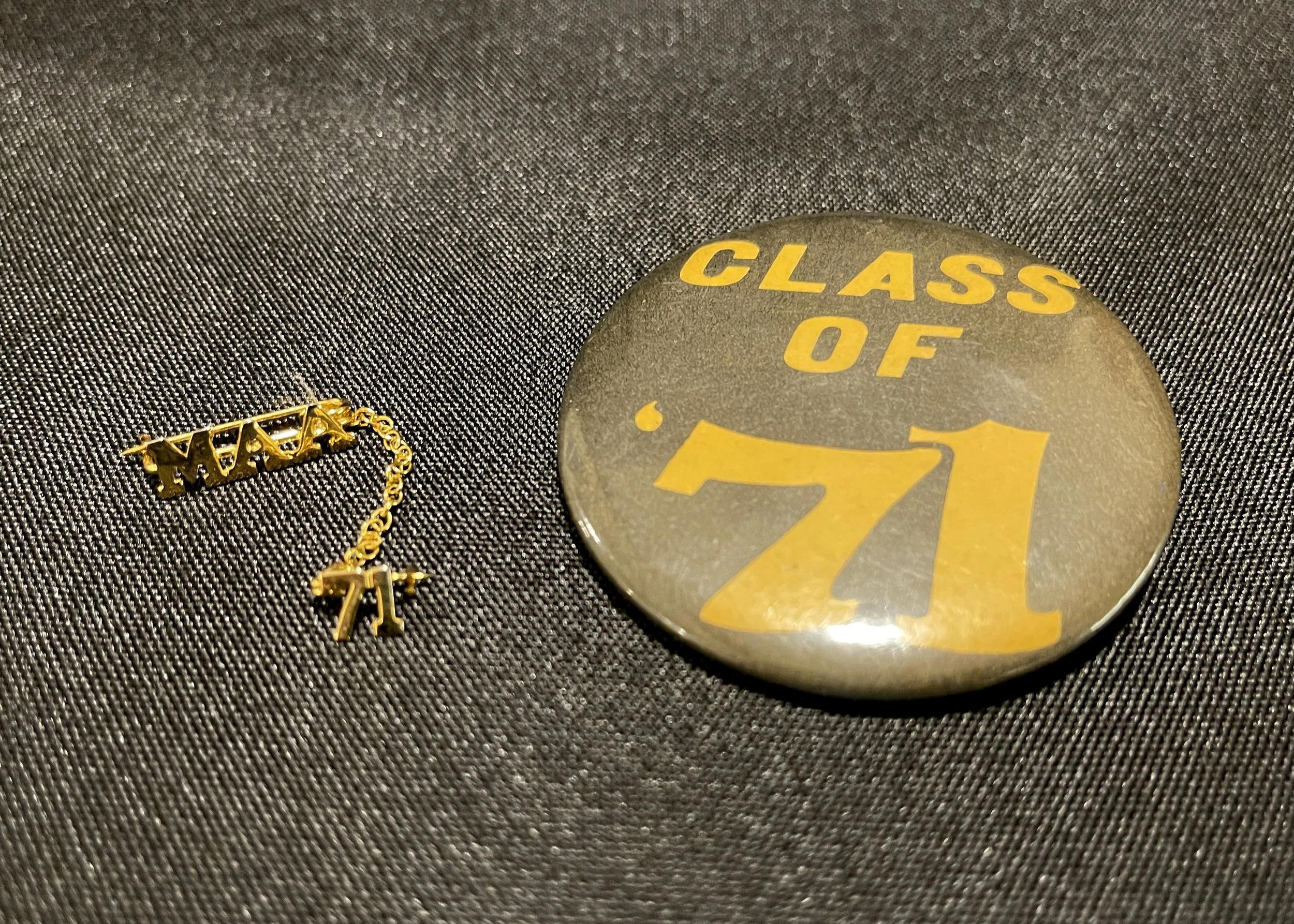 1971 Class Pins