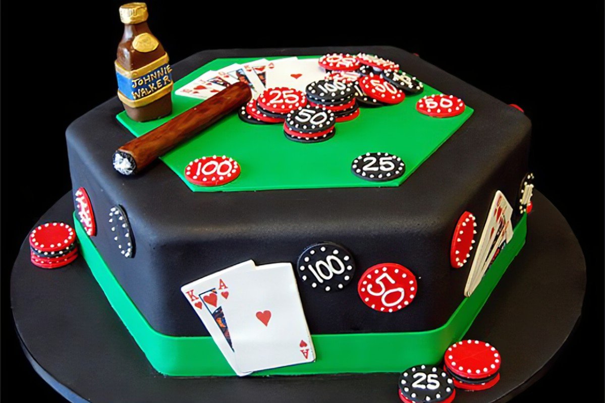 Poker cake.jpg