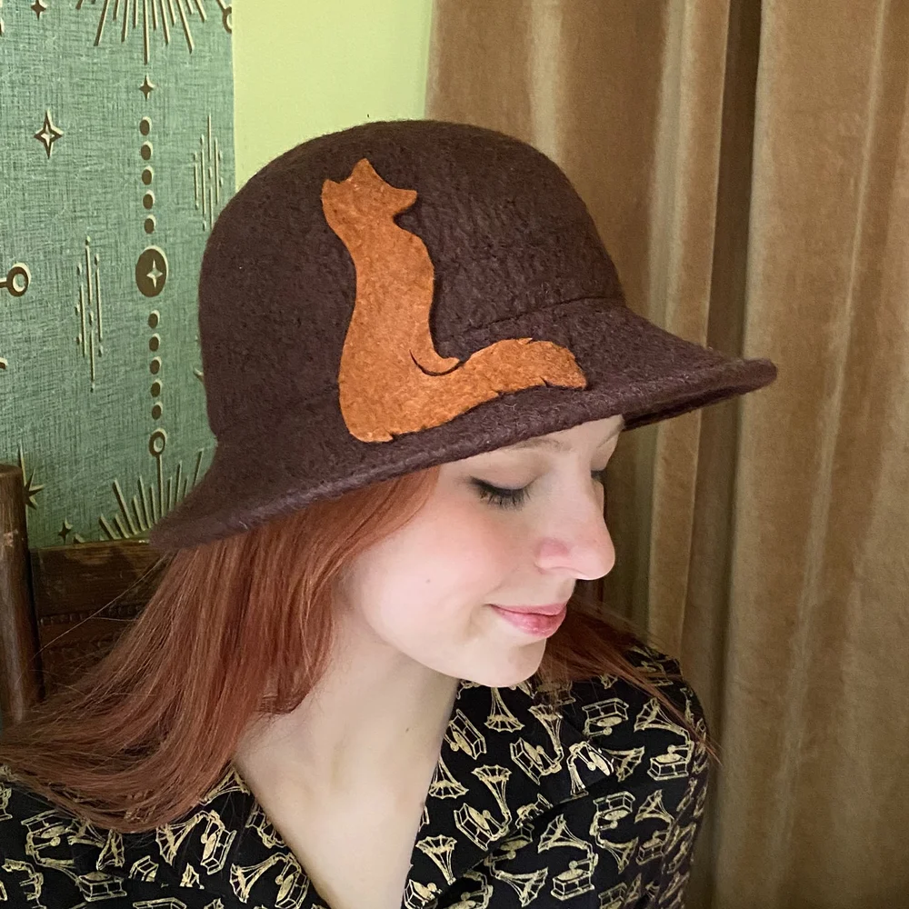Vintage ladies animal cloche hat — Miss Fitt Moss Fête