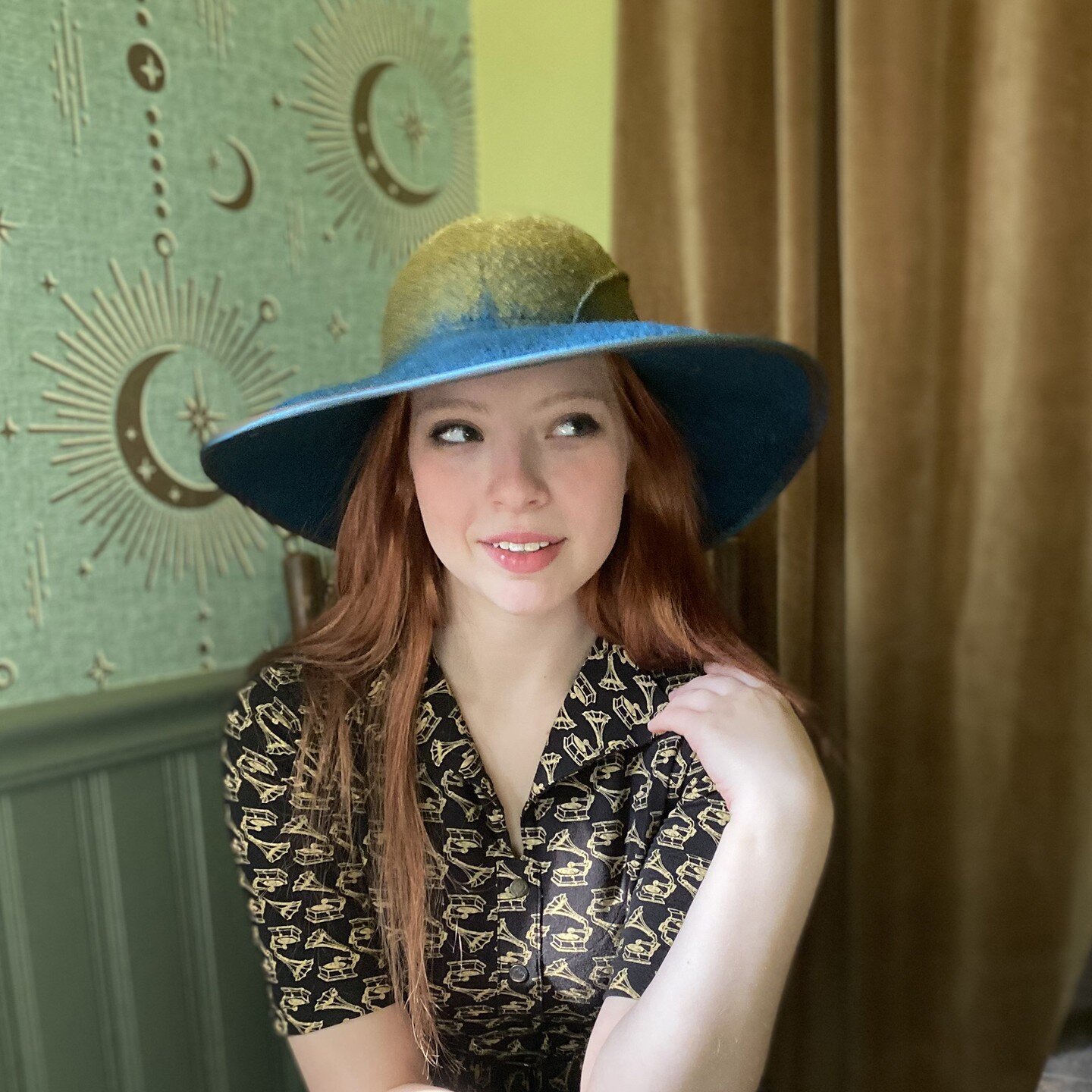 Continuing through the decades, today's theme is the 1930's. While the cloche remained popular in the 30's, hats in general became more creative. Rolled brims, halo brims and more innovative shapes came into fashion; wide brimmed &lsquo;cartwheel&rsq