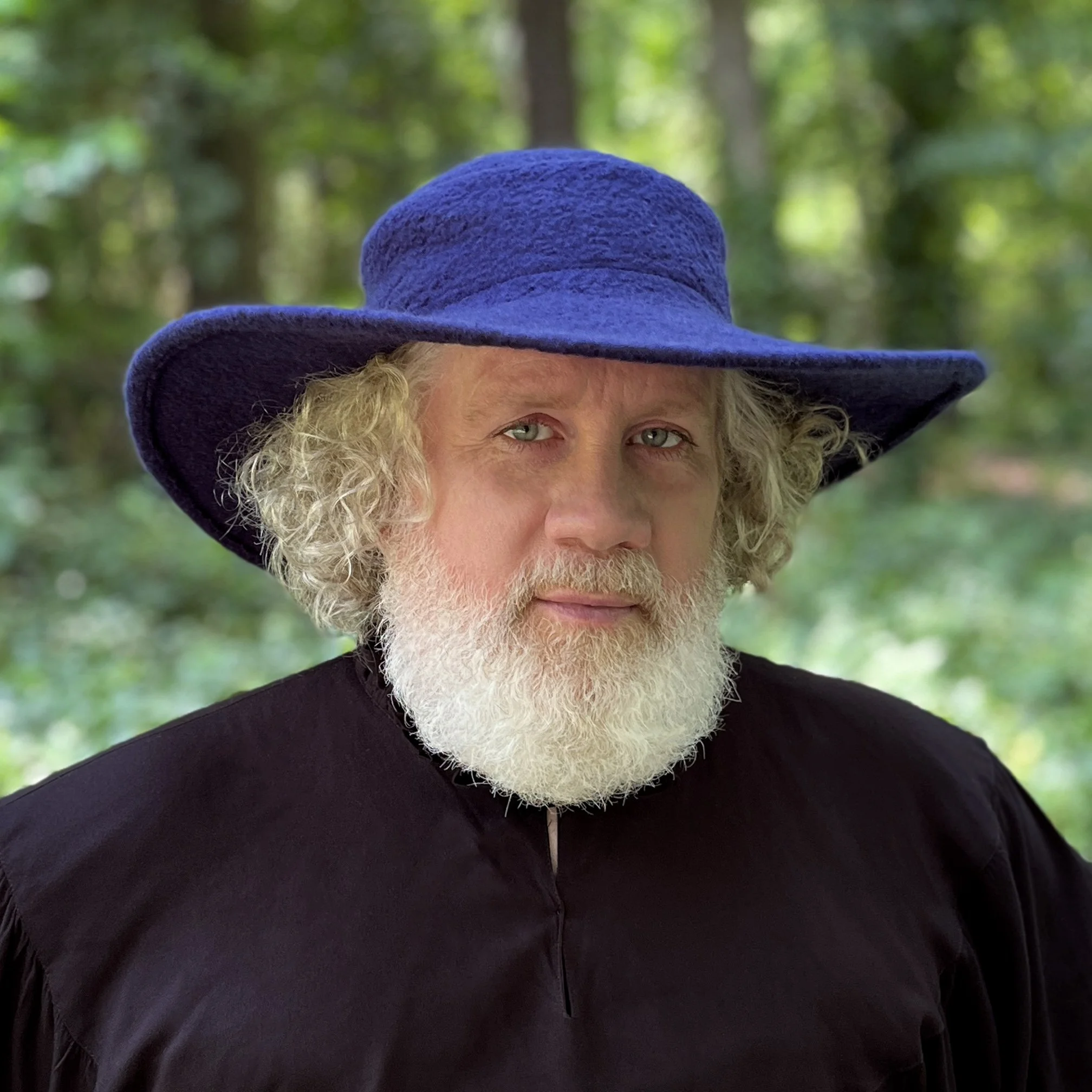 Roamer Tanzanite Front .jpg