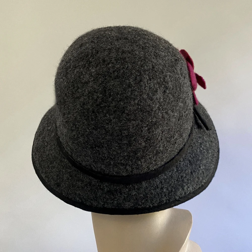 Vintage Miss Eileen Black Felt Bowler Hat Satin Bow Cloche Derby Womens irene+Tartan.jpg?format=1000w main image 2