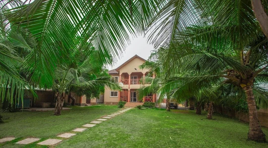 Airbnb vs Vrbo for Owners: Which Platform is Best for You?