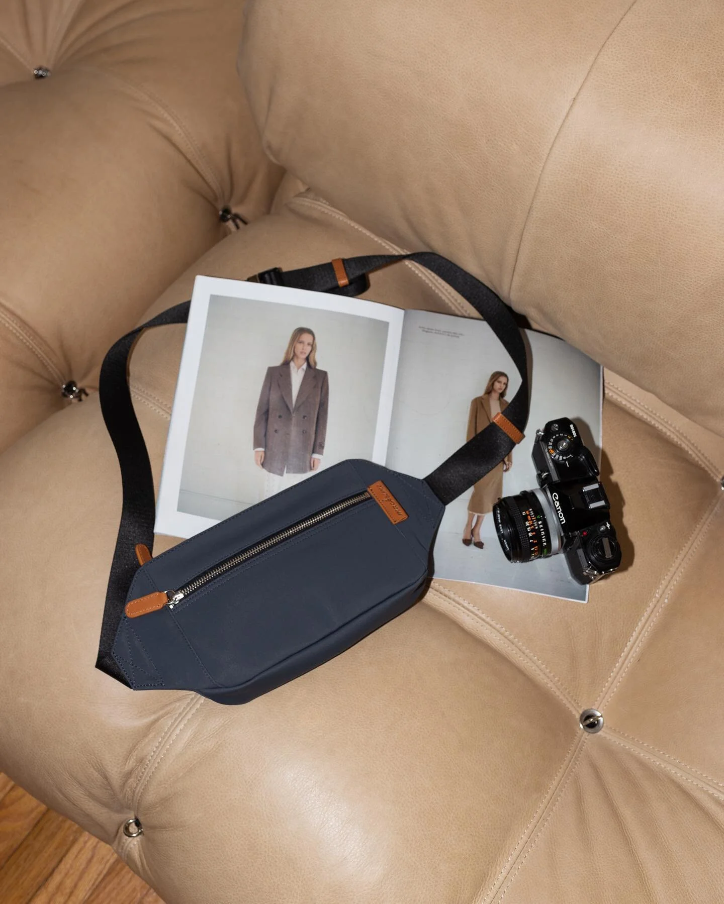 Made for places far away and for field trips close to home. 📸 #slingbag #macksime #beltbag #fannypack