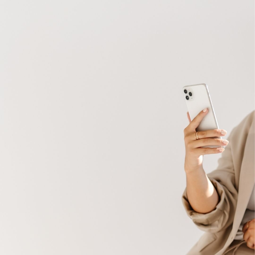 Girls Night #149: If Social Media Feels More Draining Than Life-Giving, Here’s What To Do...