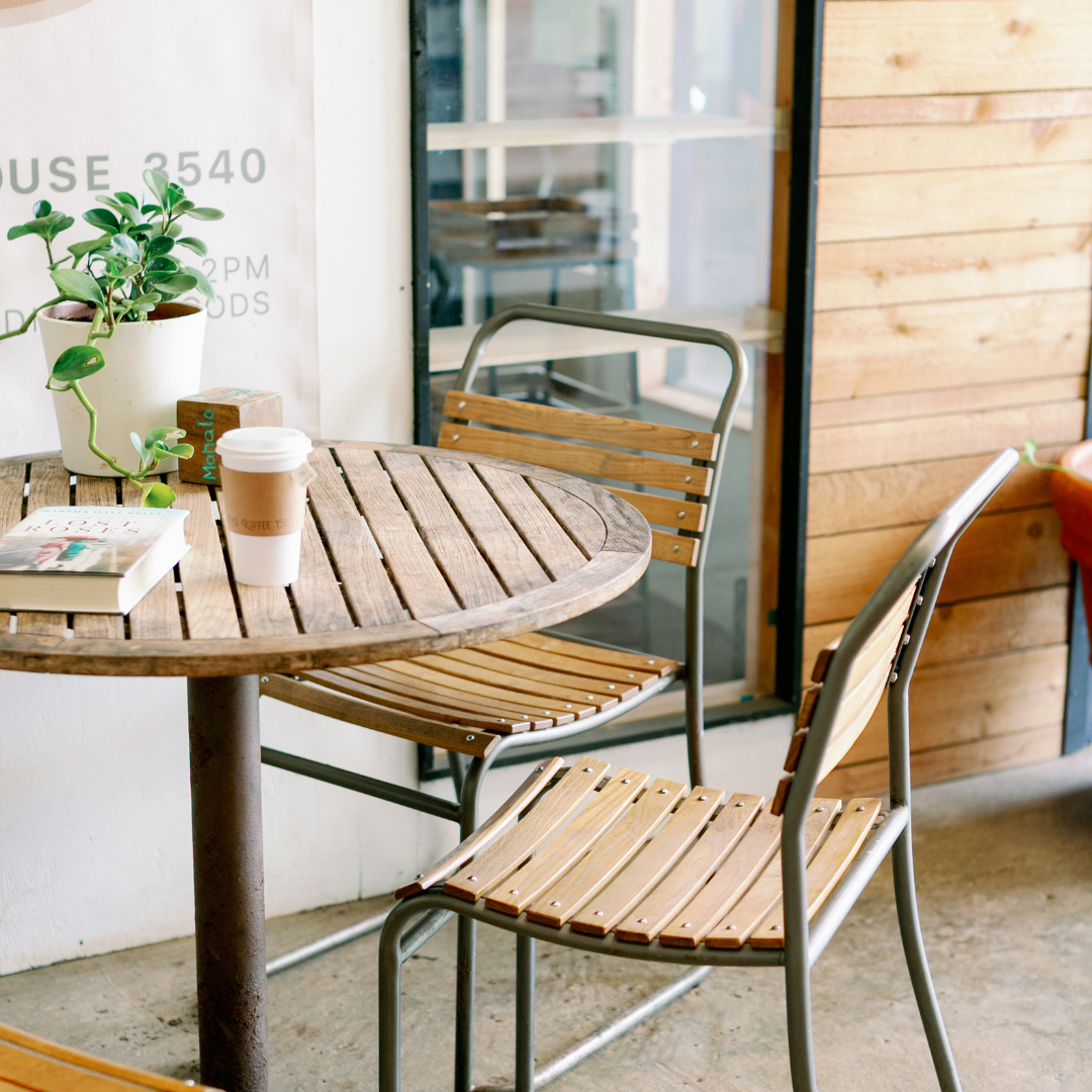 Girls Night #193: How to Decide if it’s Time to Move &amp; How to Make a New City Feel like Home