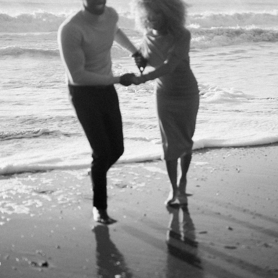 Girls Night #289: The Reason we Feel Insecure in our Relationships (and How to Fix it!)