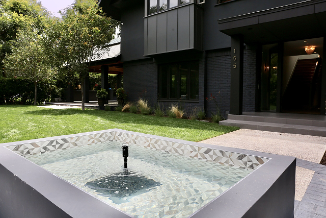 155 S San Rafael Ave