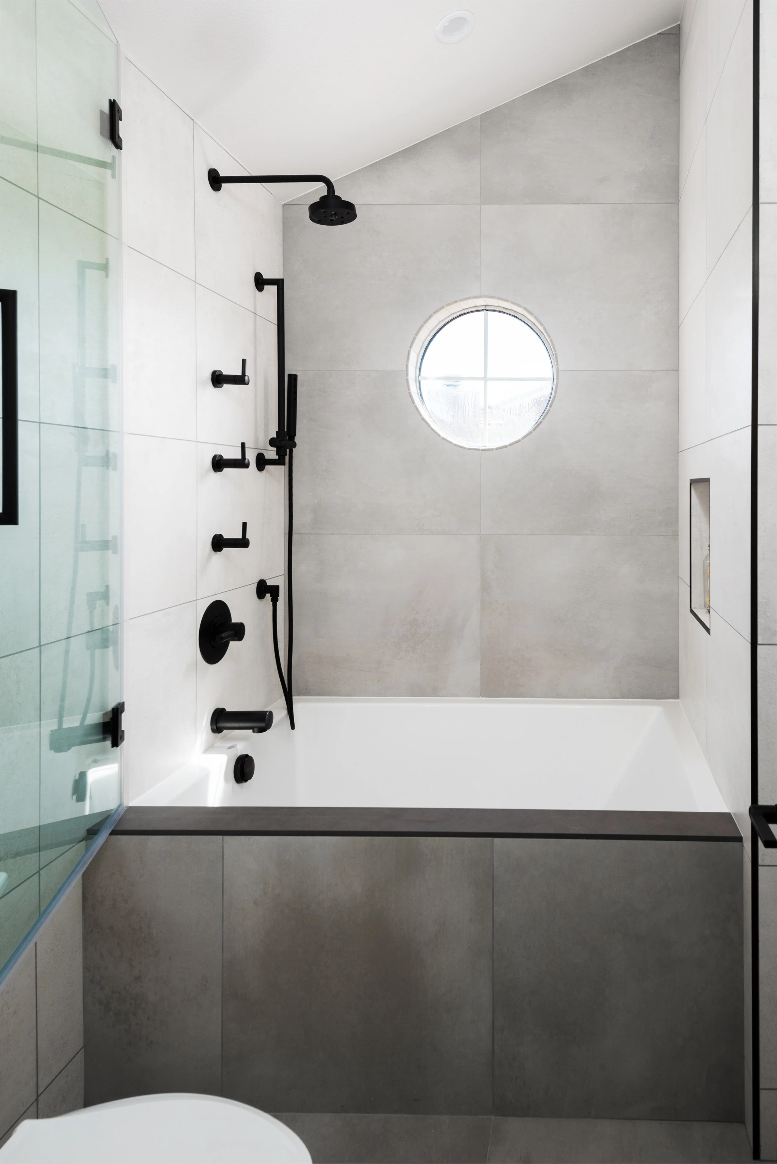 562 E NOCTA045-Edit.jpg
