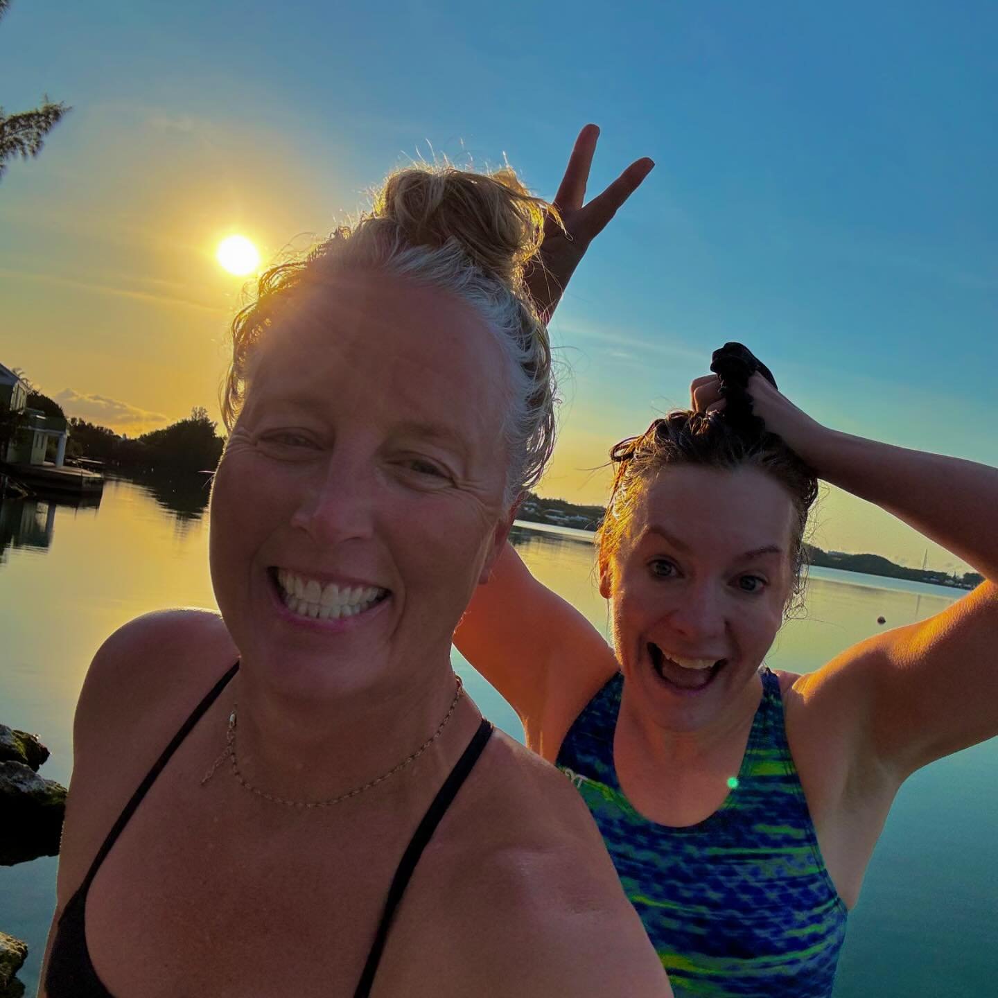 ☀️ The most perfect morning for a swim with @listentothetreefrogs ! 
🪄That moment when a client yells in pure delight and excitement &ldquo;Omg I can swim and it&rsquo;s feels so easy!&rdquo; 
✅ 3Km 
📍Harrington Sound, Bermuda
🗓️Thursday April 11,