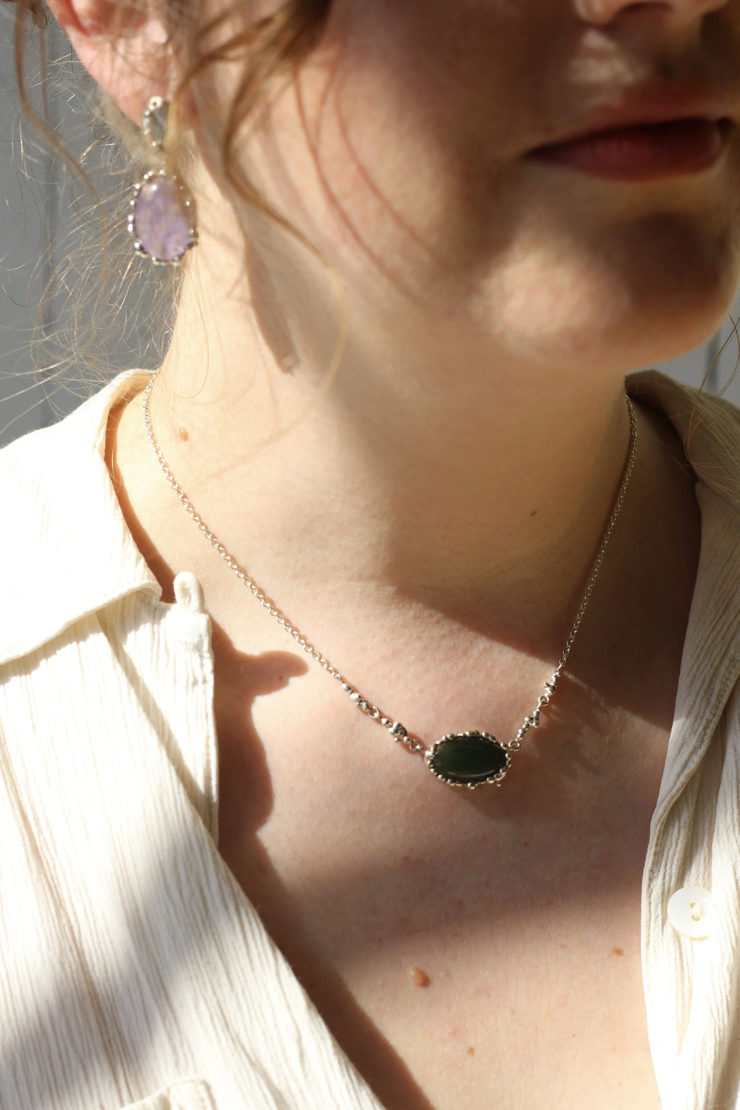 Jade Dropelt Chain on me - HoH - .jpg