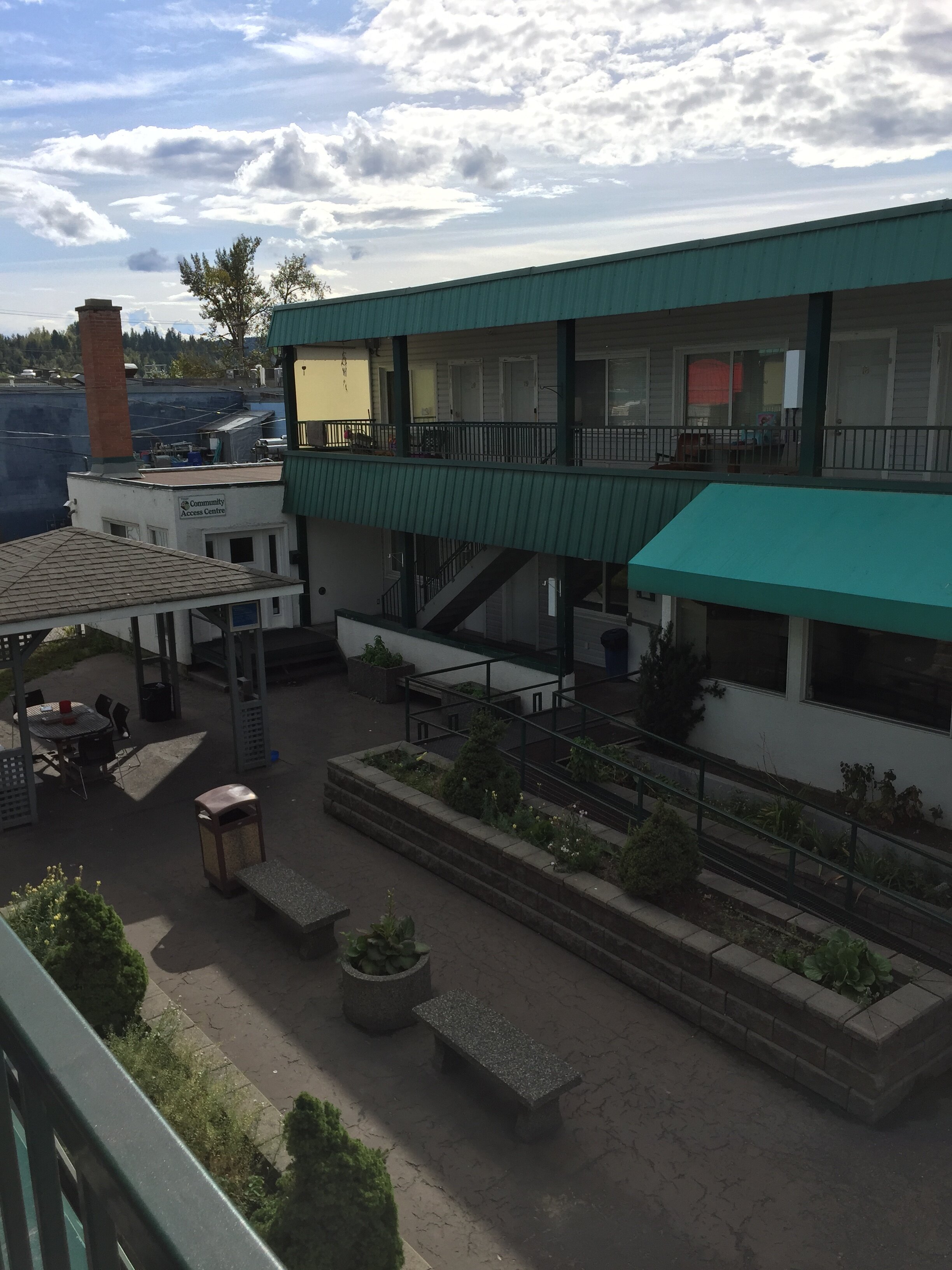  Courtyard that joins the two buildings of the Shelter 