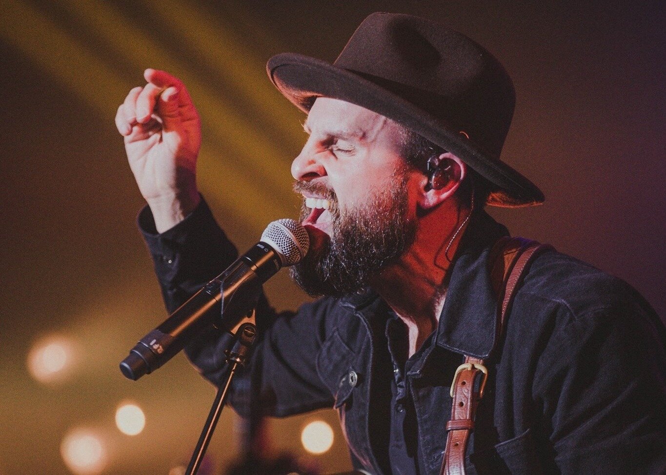 B&amp;R Music Podcast 17: Building A Fanbase and a Little Songwriting Talk with Erick Baker