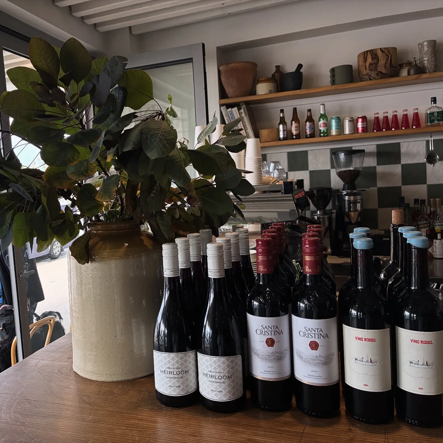Little pockets of Salonika Social. Enjoy a glass of red wine as Autumn approaches Winter.