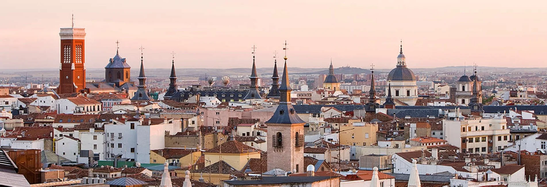 Presentación del libro colectivo “Madrid, cuestión central. Autonomía y región metropolitana”  con la participación de Alexandra Delgado el 5 de febrero en La Casa Encendida (Madrid)