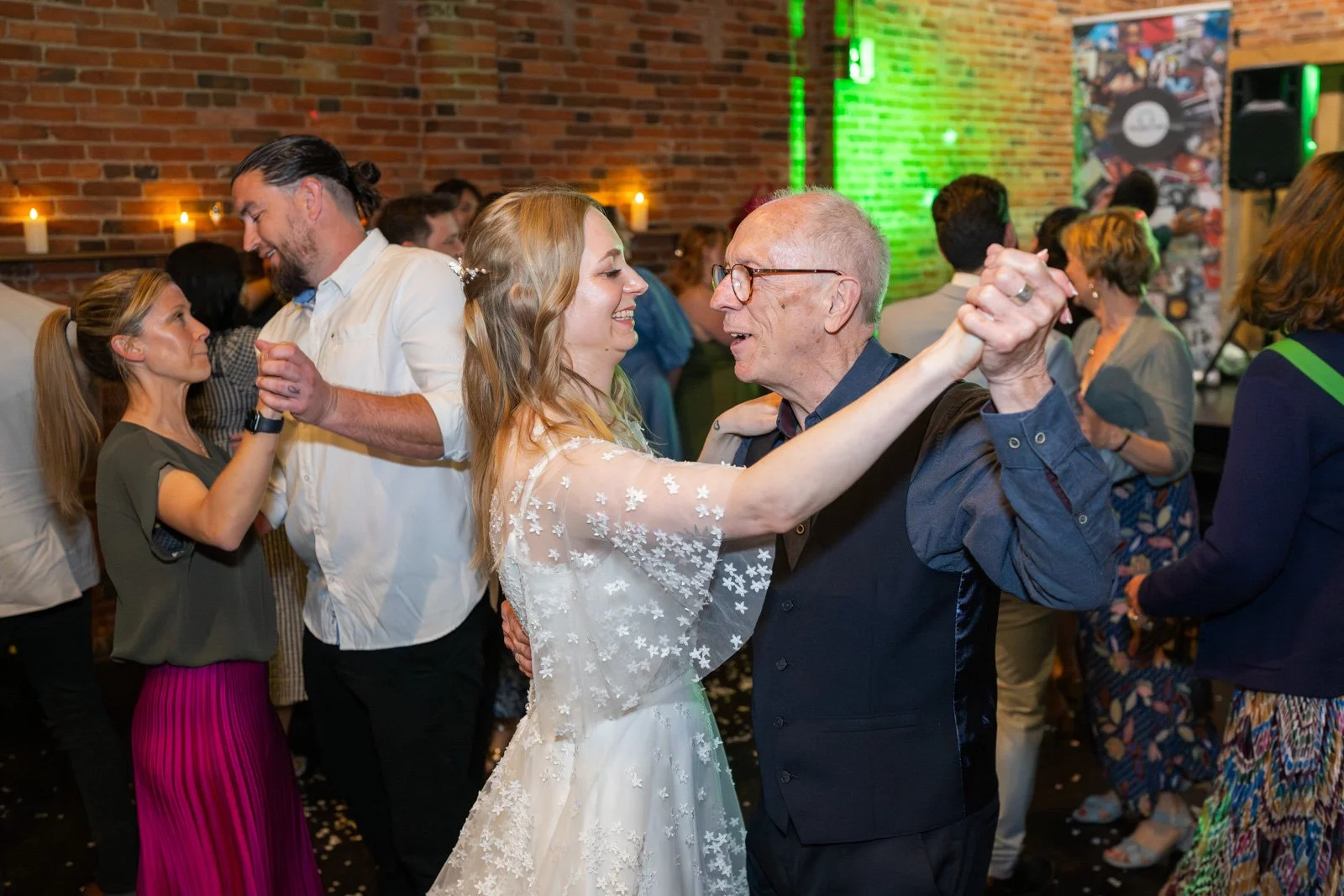 Donington-Park- Farmhouse-Wedding-Venue-Derbyshire-7906.jpg