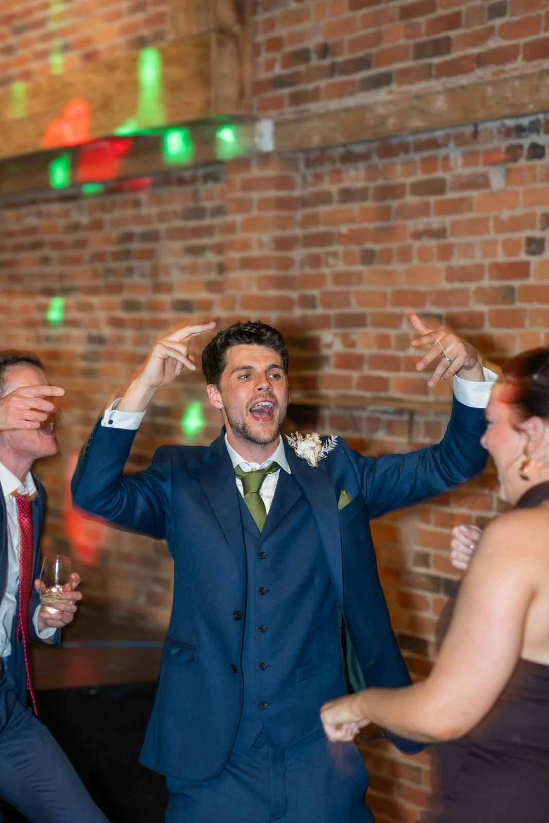 Donington-Park- Farmhouse-Wedding-Venue-Derbyshire-8236.jpg