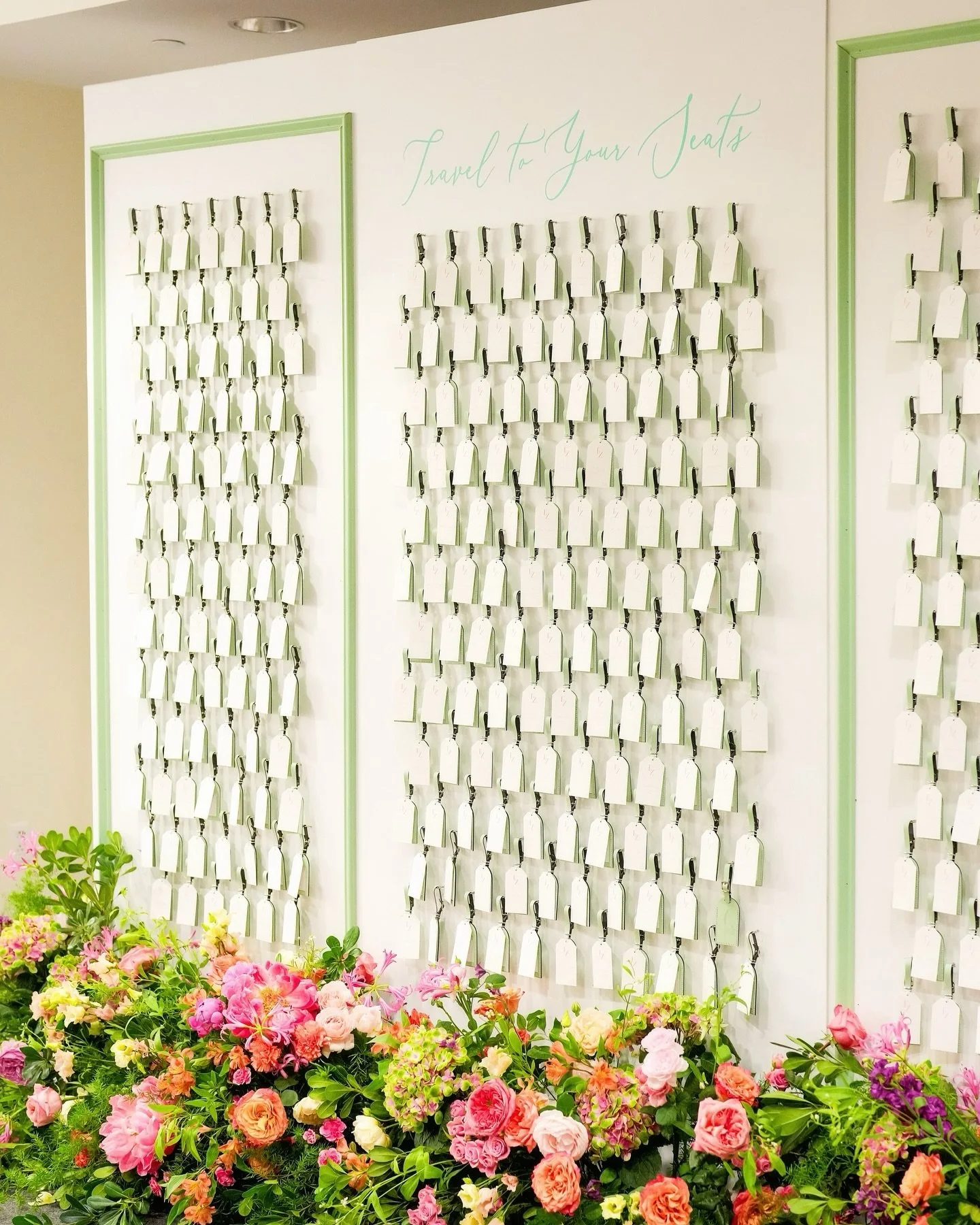 Boarding pass, but make it wedding-ready. ✈️ Guests grabbed their luggage tag, found their table, and were ready for takeoff&mdash;because a seating chart should feel like part of the celebration, not just a formality.

Photo credit: @katemcelweephot