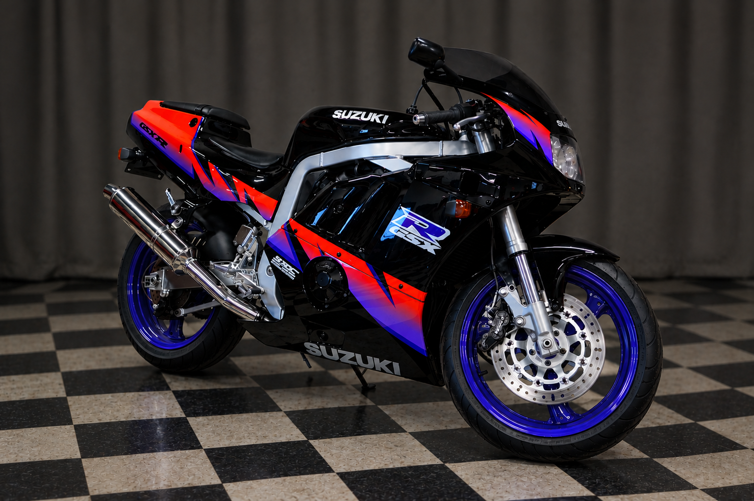 Retro Suzuki GSX-R Studio Portrait.png