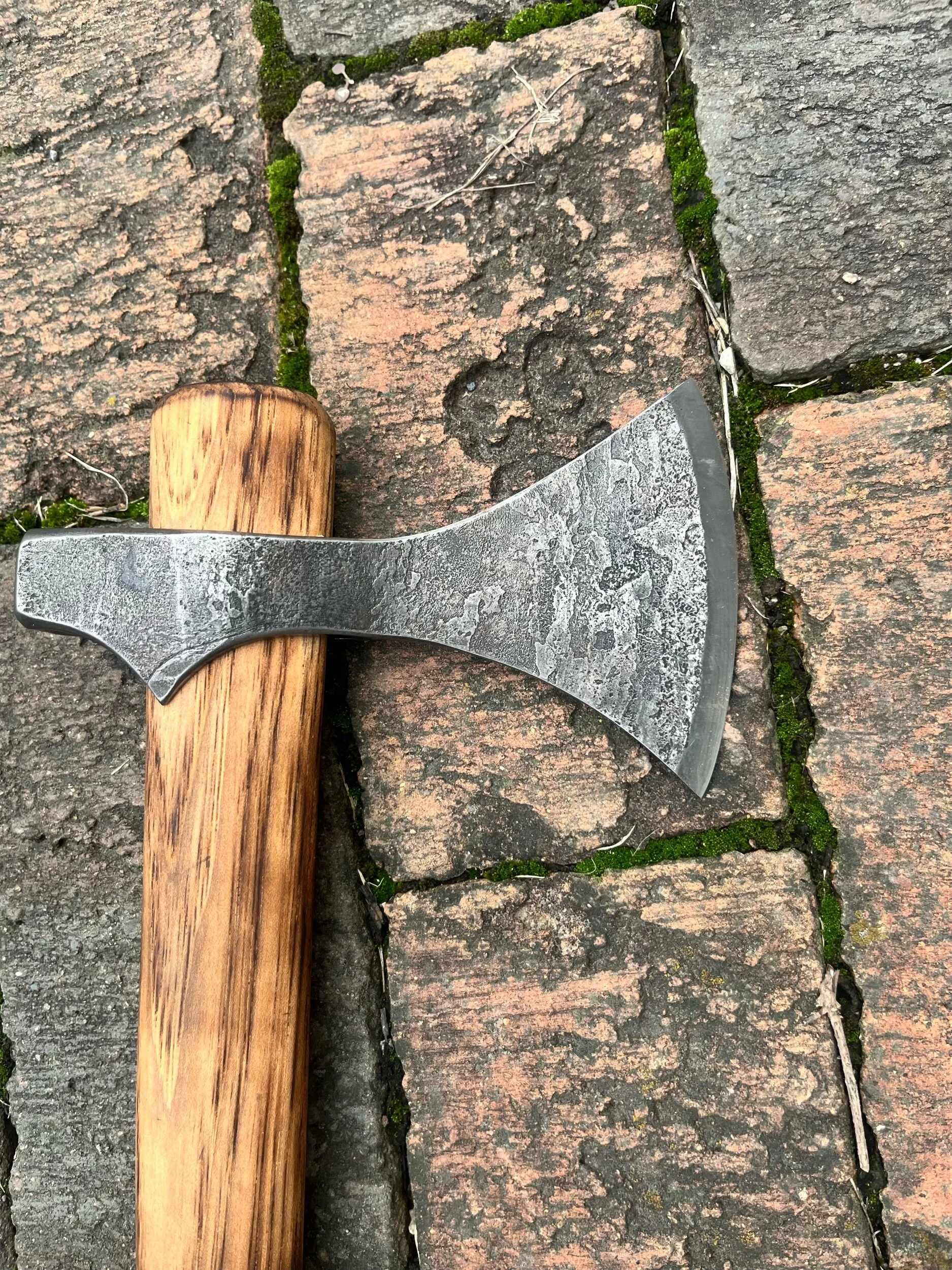 B99FDAF1-9031-4BC8-8F40-9ABEF10AF78F