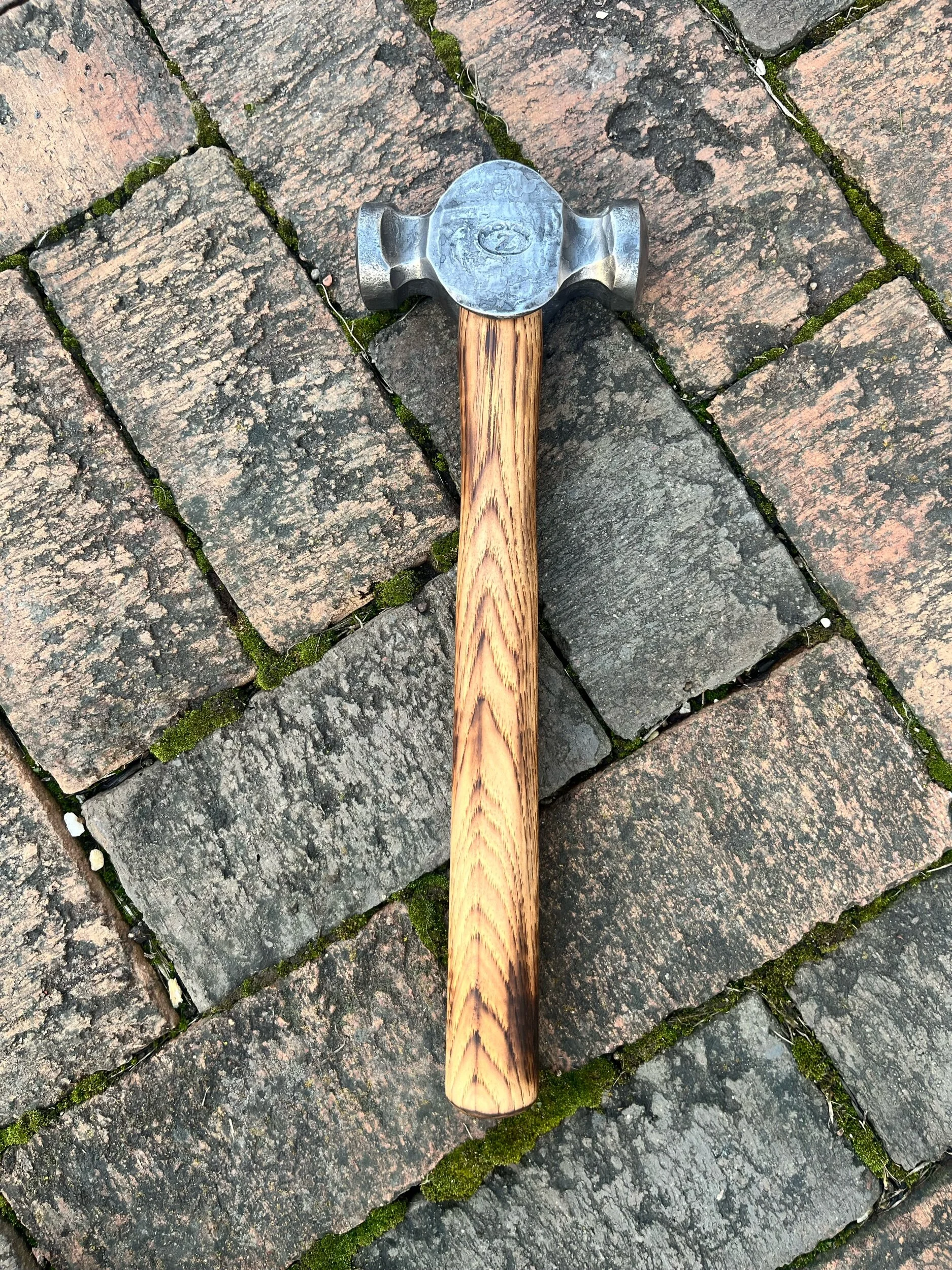 22BD8E28-84EF-4CC1-9581-7CAD76DABB24