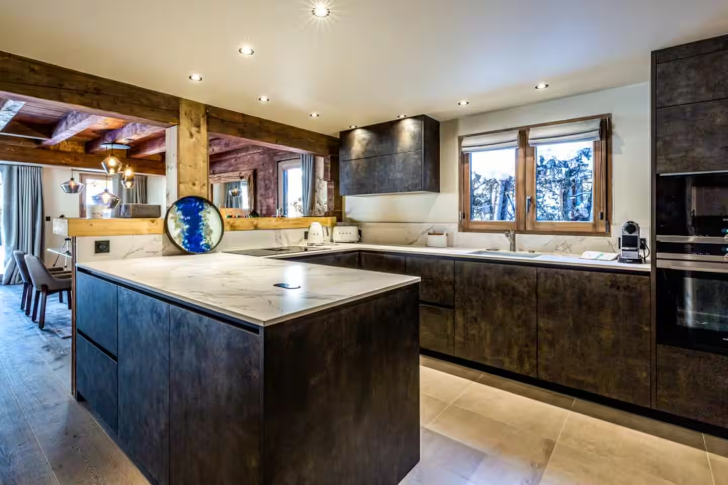 3bcf108e-5460-4837-a7a1-d89a2f752350 copy.png