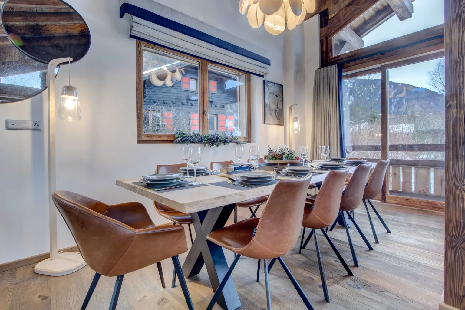 Elevation-Alps-Yukinko-Dining-area-1536x1024.webp